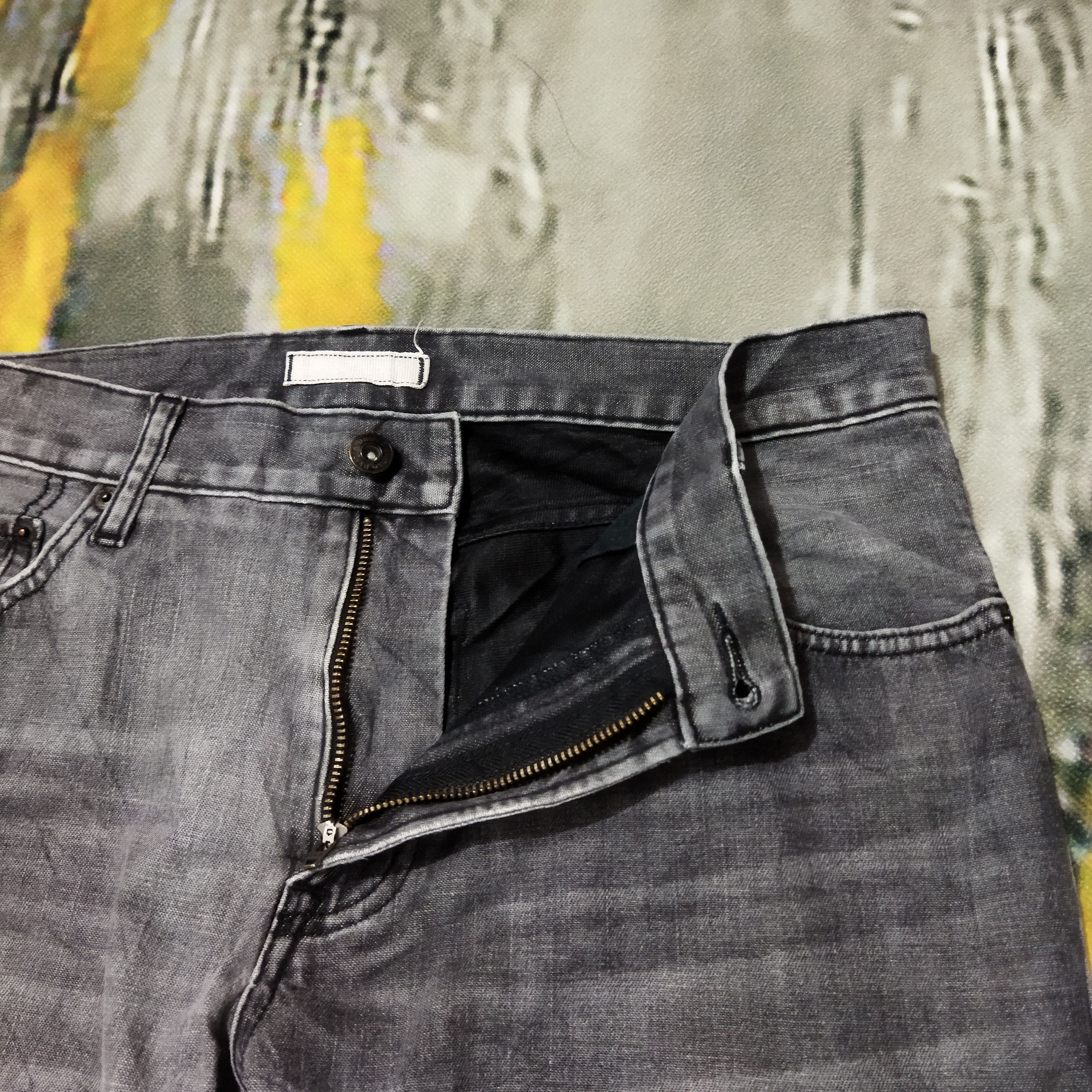 Japanese Brand × Uniqlo VINTAGE JAPANESE FADED BLACK JEANS PANTS Size US 33 - 6 Thumbnail