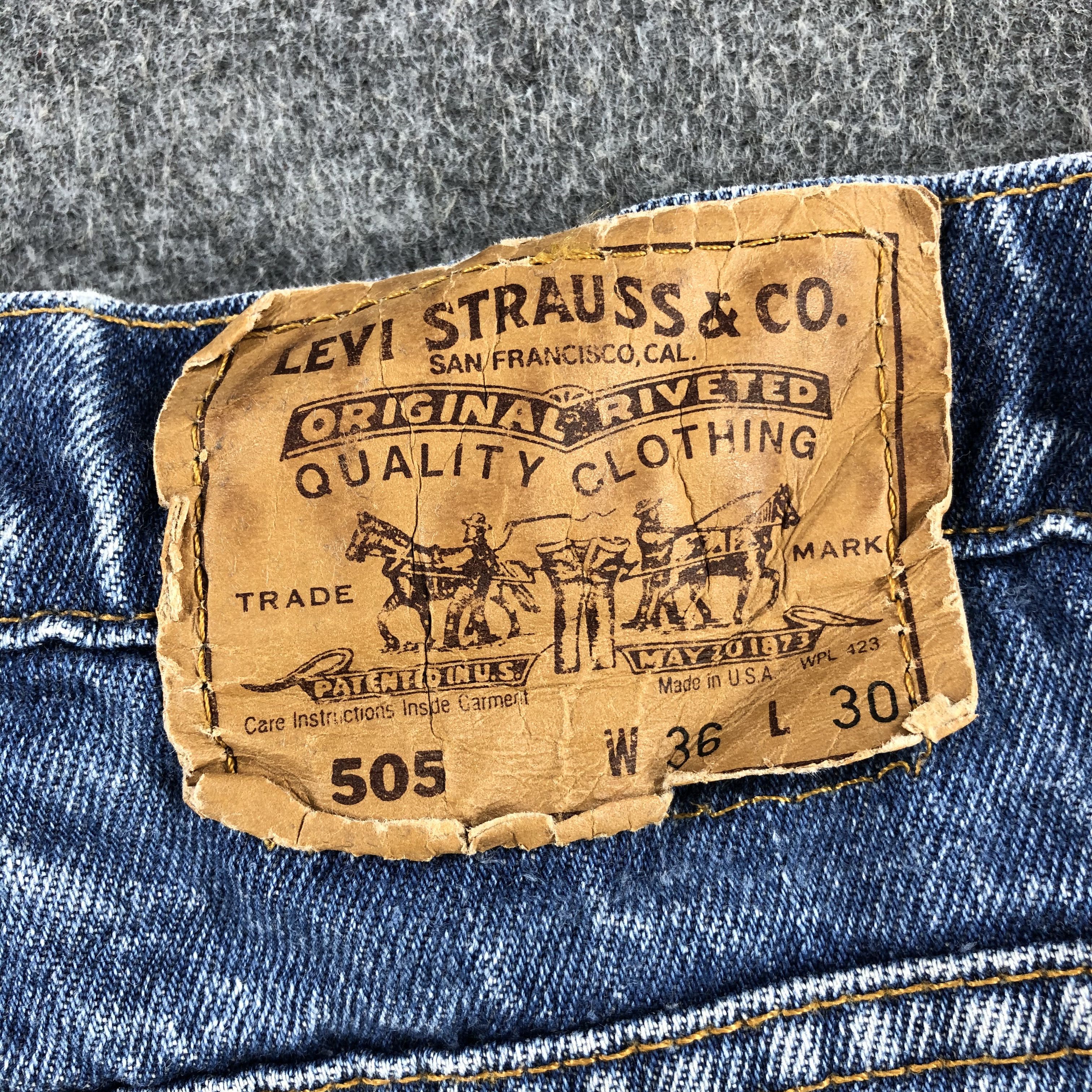 Levi's Vintage 90s Blue Wash Levis 505 Orange Tab Jeans-J2232 Size US 35 - 5 Thumbnail