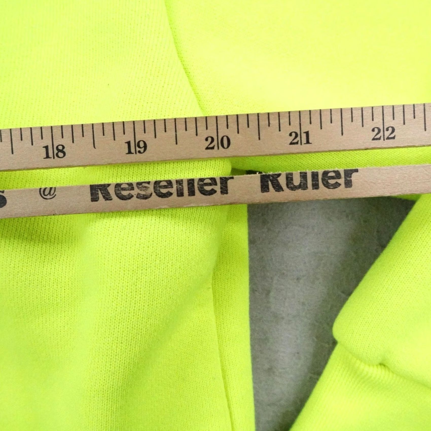 Vintage VINTAGE Camber Hoodie Mens Medium Neon Green Hi Vis Thermal Lined Sweatshirt USA Size US M / EU 48-50 / 2 - 6 Thumbnail