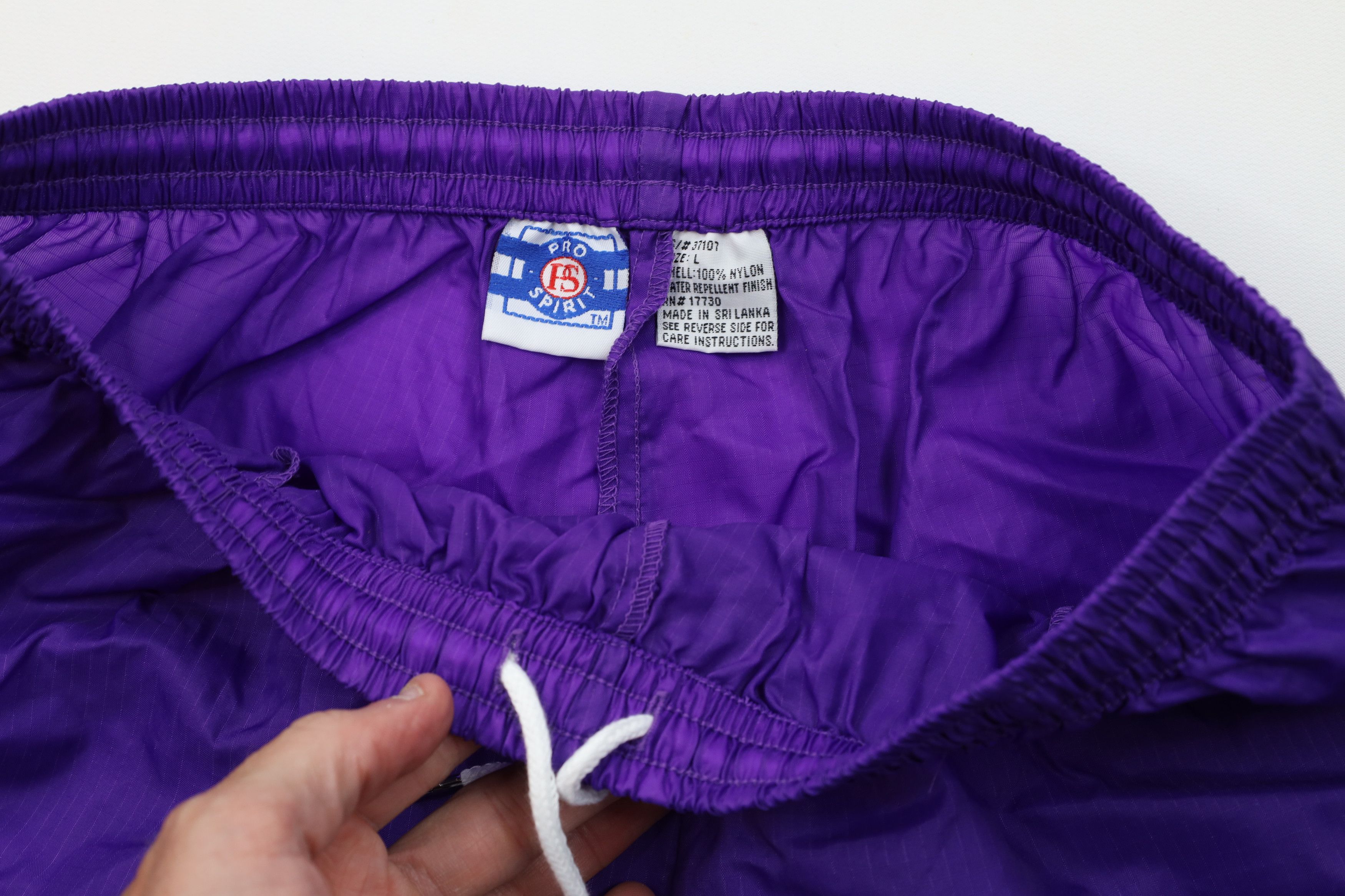 Vintage Vintage 90s Streetwear Running Jogging Soccer Shorts Nylon Size US 34 / EU 50 - 6 Thumbnail