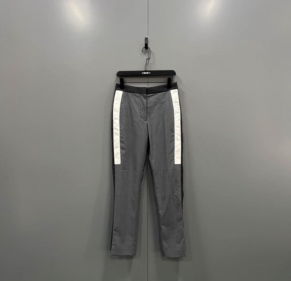 Burberry Burberry Color-block Striped Dress Pants J41 Size 25" / US 0 / IT 36 - 1 Thumbnail