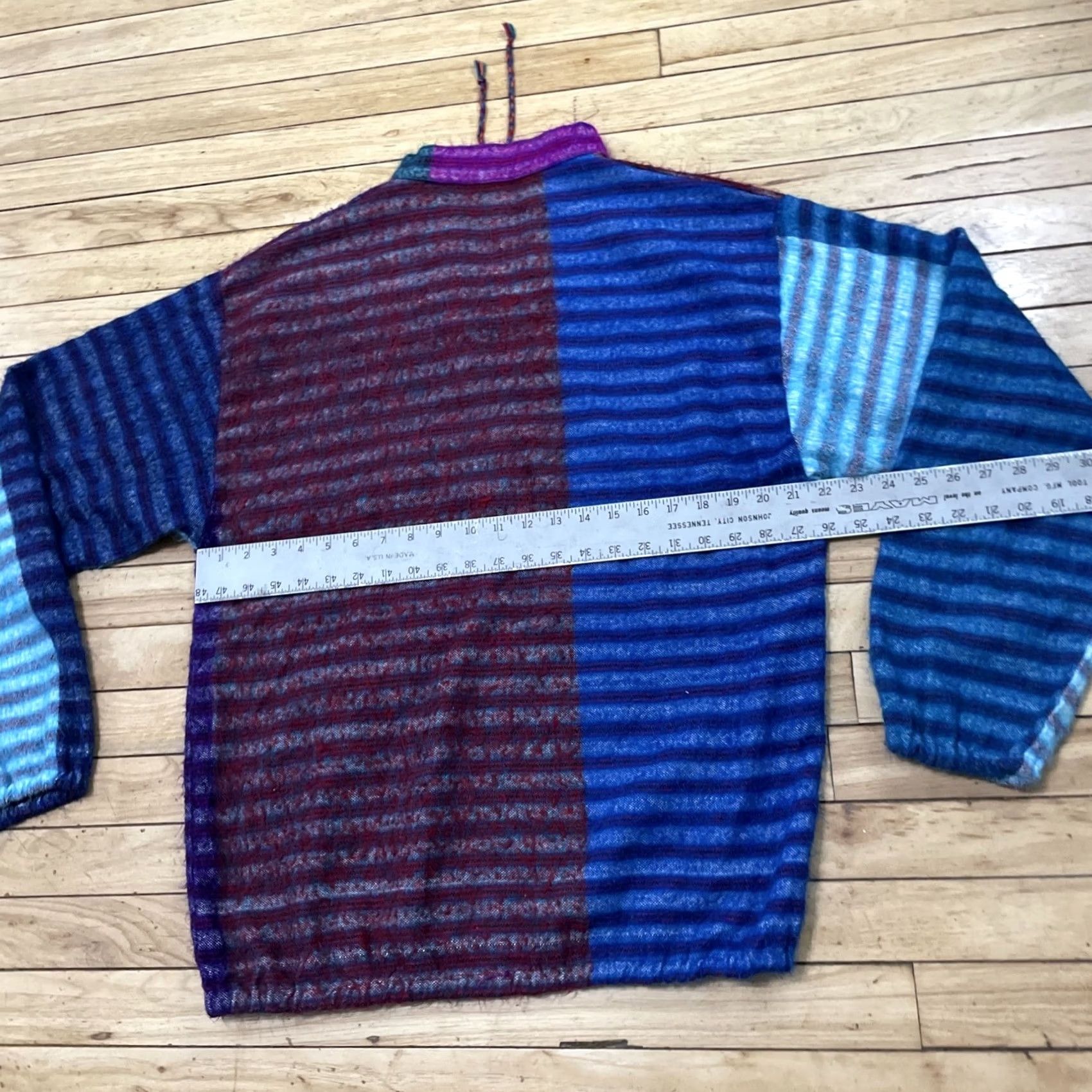 AQUA Hippie Surfer Beach Sweater Adult L Tribal Knit Aqua Purple Red ColorBlock 44" Ensemble Size L / US 10 / IT 46 - 7 Thumbnail