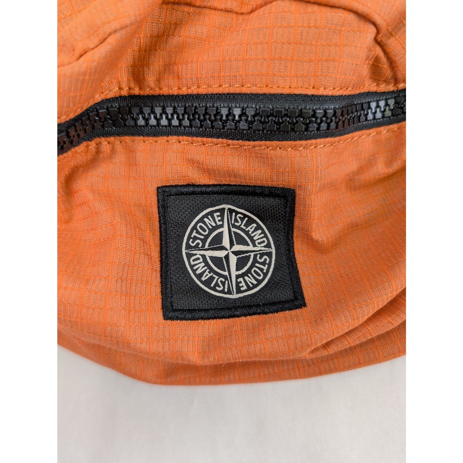Stone Island o1rshd1 Size: OS / Fanny Pack Belt bag in Orange Size ONE SIZE - 3 Thumbnail
