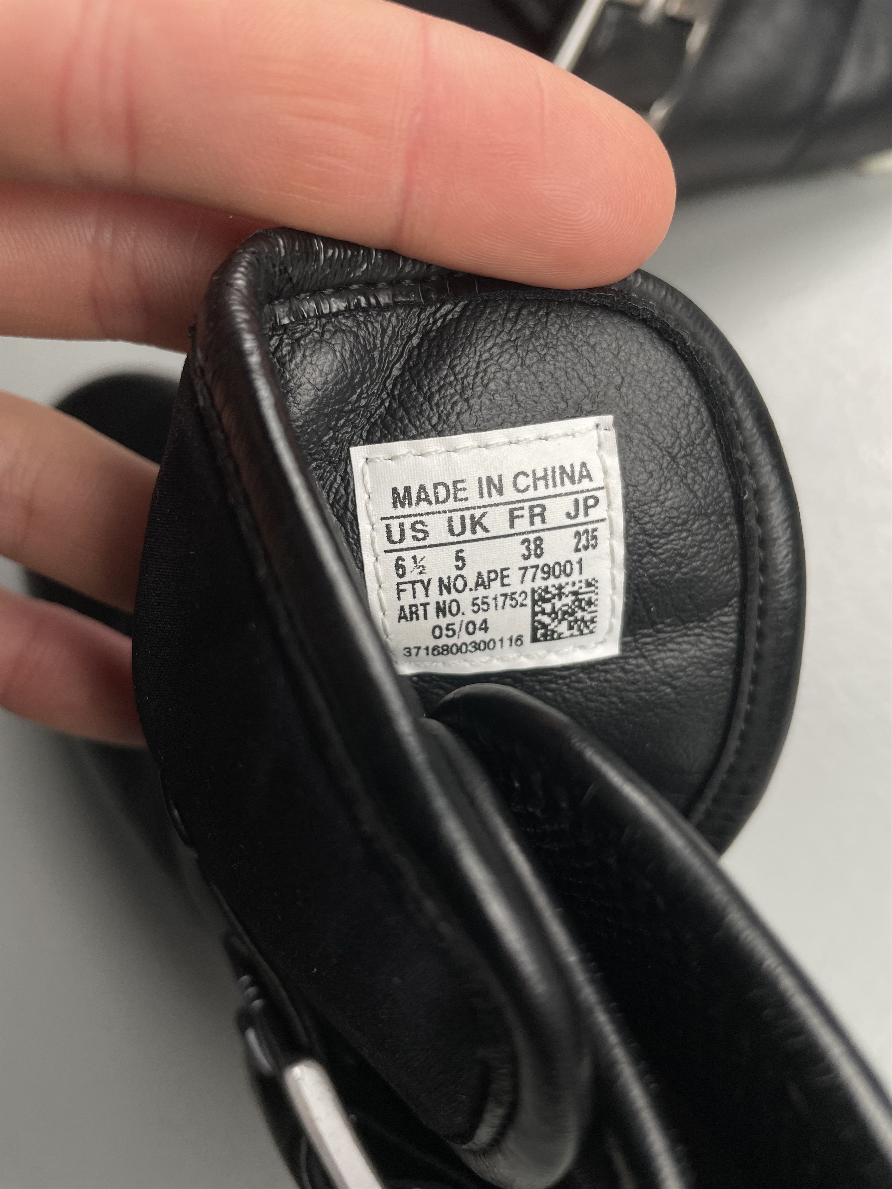 Y-3 RARE Y-3 A/W 2004 Mary Jane High - size 38 Size US 6.5 / IT 36.5 - 14 Thumbnail