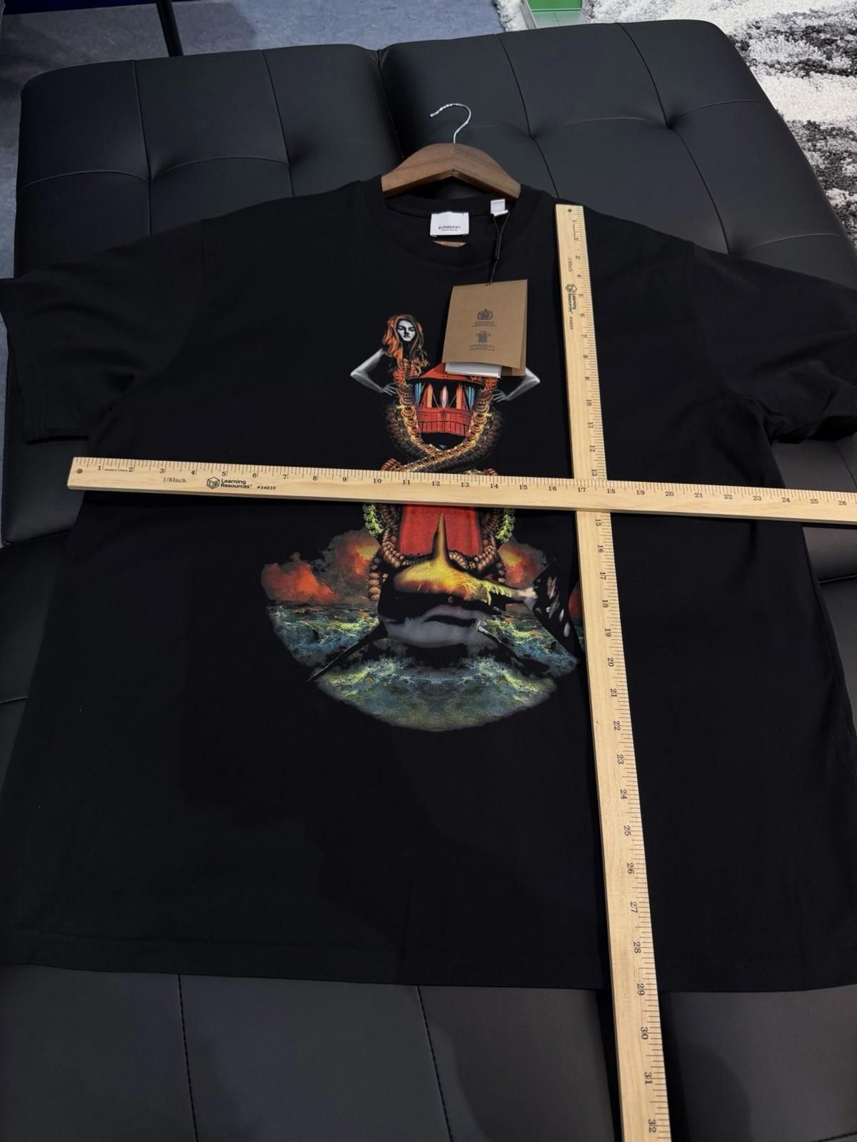 Burberry Burberry Cotton T Shirt Logo Size Large Brand New Size US L / EU 52-54 / 3 - 7 Thumbnail