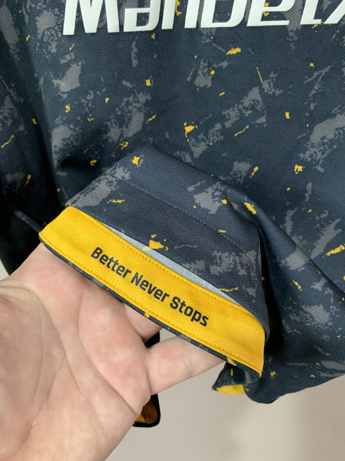Other Wolverhampton 2021 Away Football Shirt Castore Soccer Jersey Size US M / EU 48-50 / 2 - 7 Thumbnail