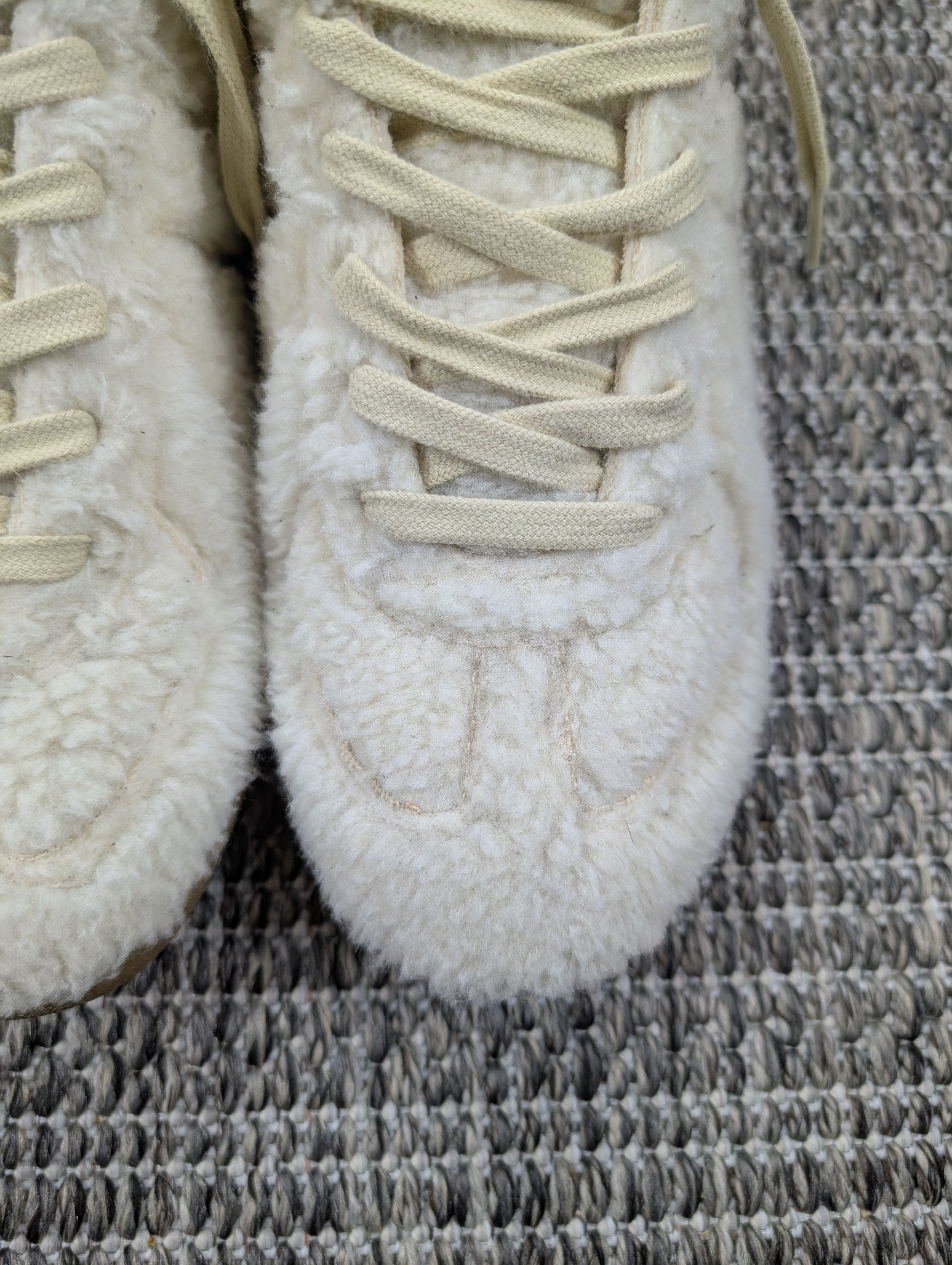 Maison Margiela Maison Margiela GAT Replica Shearling Sherpa Fleece Fur Size US 9.5 / EU 42-43 - 3 Thumbnail