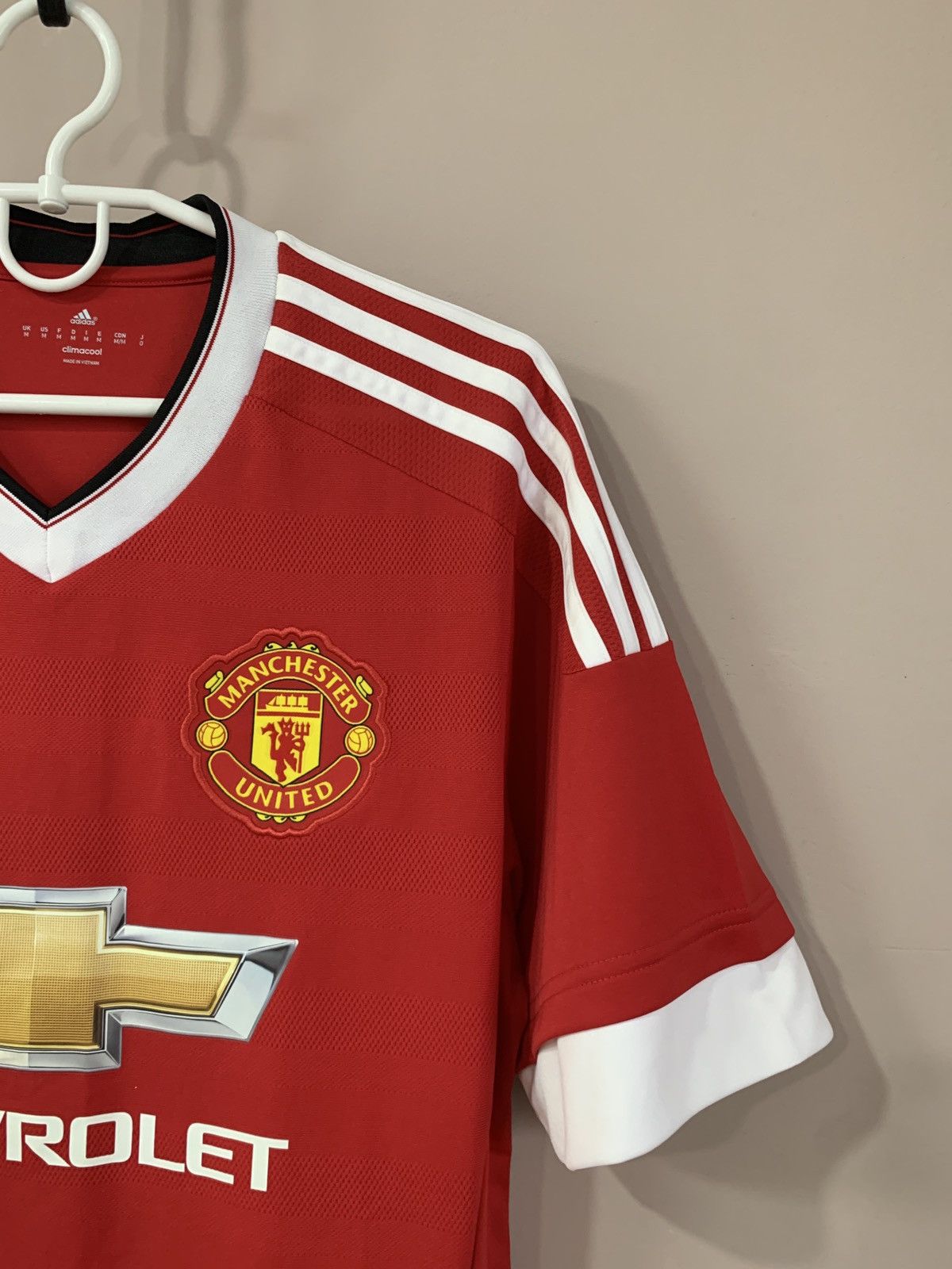 Adidas MANCHESTER UNITED 2015 2016 HOME ADIDAS SOCCER SHIRT JERSEY Size US M / EU 48-50 / 2 - 4 Thumbnail