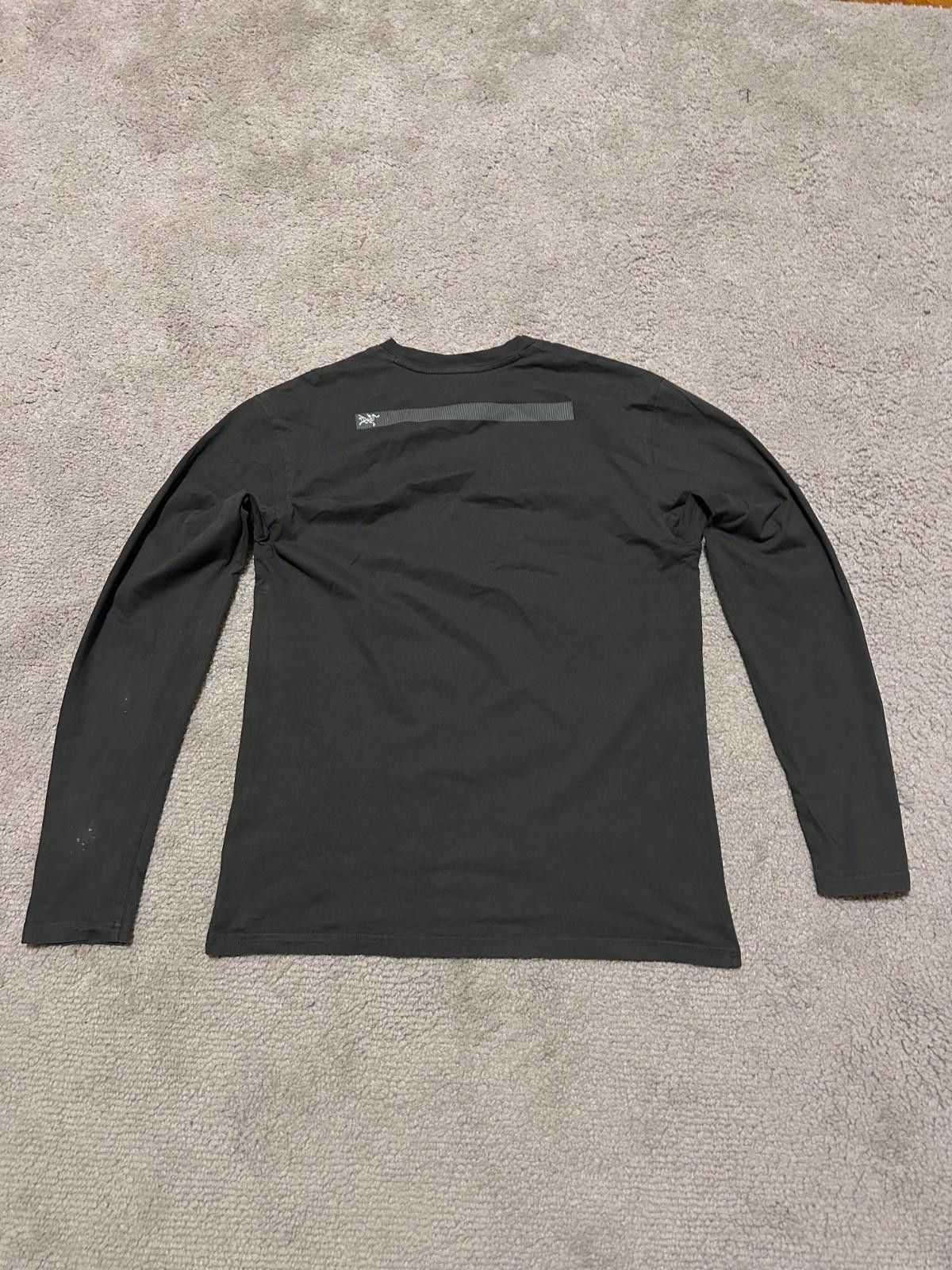 Arc'teryx Arcteryx Long Sleeve Shirt Sz L Size US L / EU 52-54 / 3 - 9 Thumbnail
