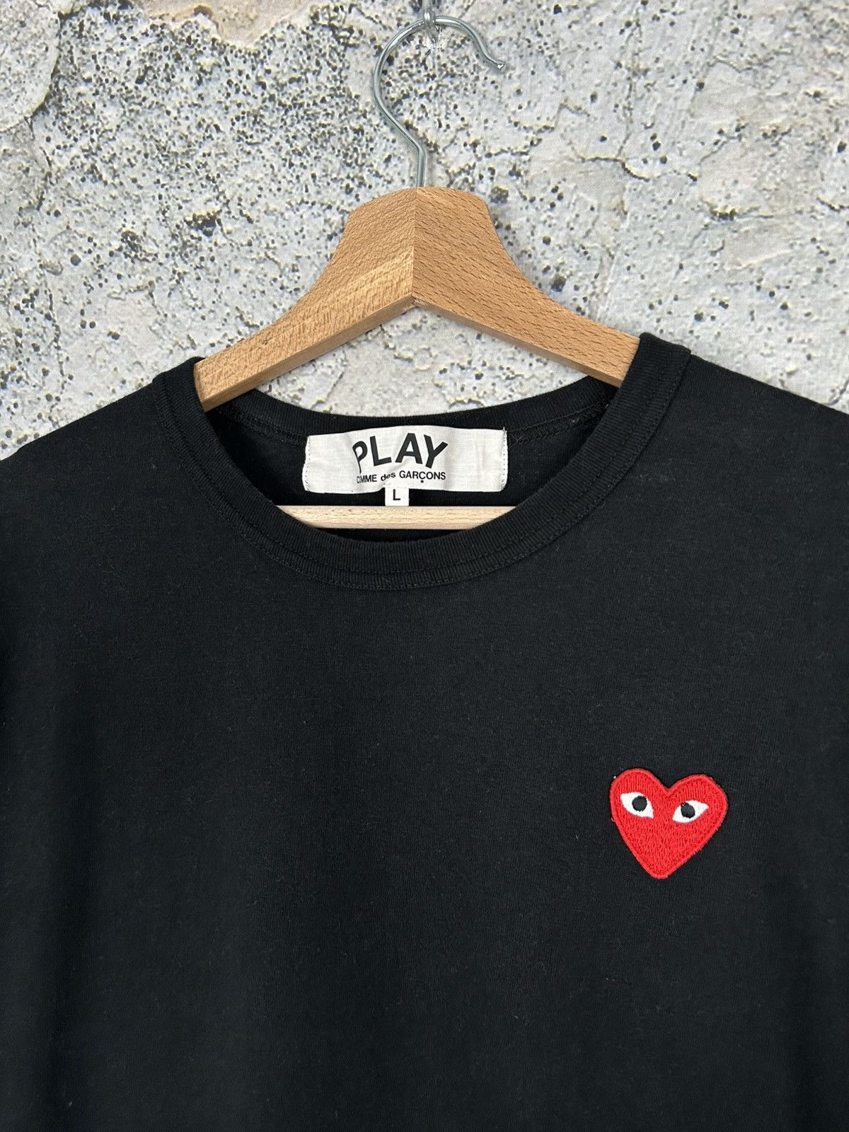Comme des Garcons PLAY CDG Comme Des Garcons Play Black Tee Heart Streetwear Japan Size US L / EU 52-54 / 3 - 3 Thumbnail