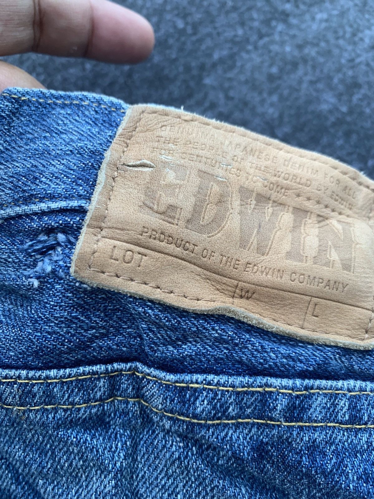 Edwin Distressed Edwin 505 selvedge oren. Size US 28 / EU 44 - 6 Thumbnail