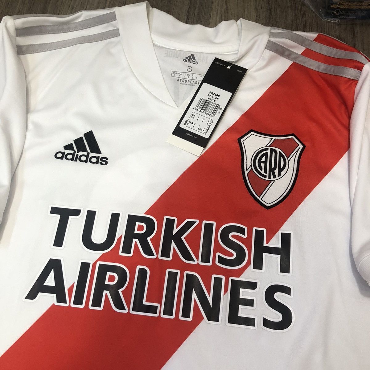 Adidas River plate 20/21 home shirt #9 J.Alvarez (Bnwt) Size US S / EU 44-46 / 1 - 3 Thumbnail