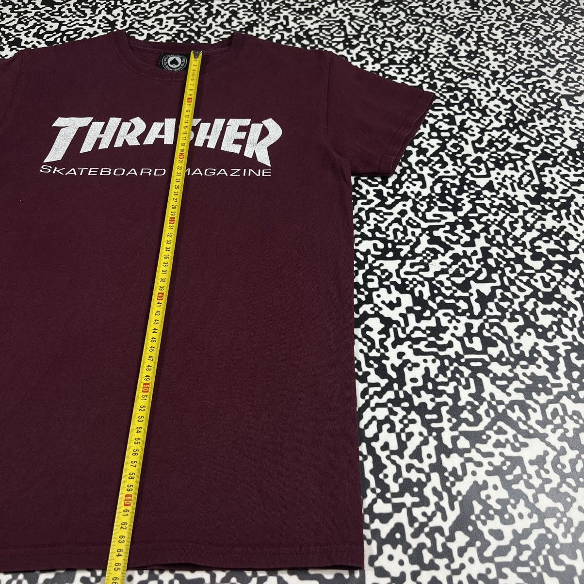 Thrasher Vintage Y2K Thrasher Big Logo SK8 Skateboard Magazine Tshirt Size US S / EU 44-46 / 1 - 14 Thumbnail