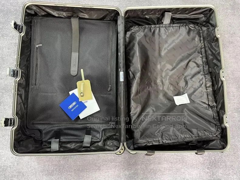 MCM Rimowa titanium color 30. Size ONE SIZE - 5 Thumbnail