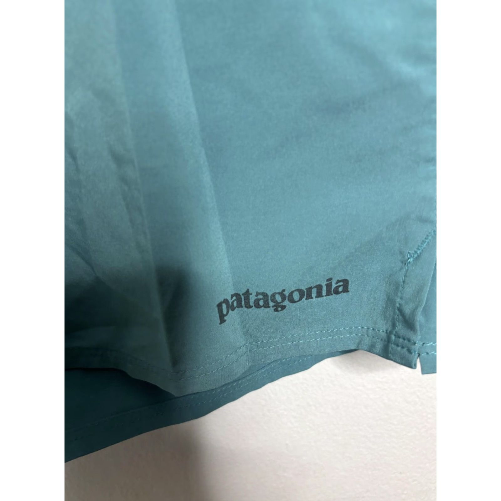 Patagonia Patagonia Board Shorts Mens Large Blue Recycled Polyester Swim Trunks Surf Drawstring Quick Dry Lightweight Pockets 32 Adult Mens Size US 32 / EU 48 - 2 Thumbnail