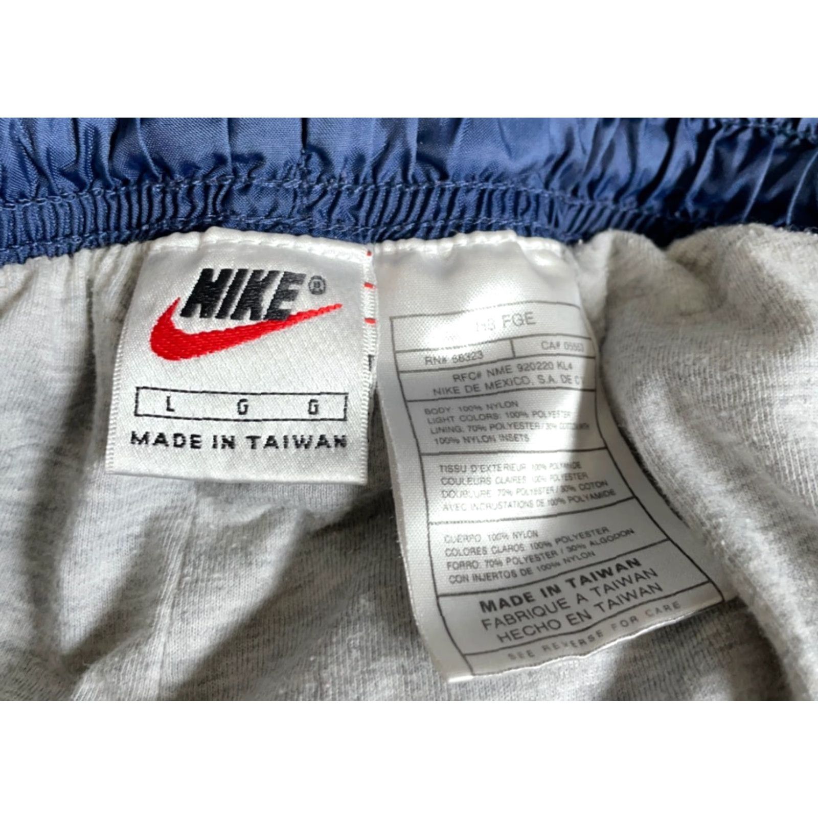 Nike VINTAGE Nike Windbreaker Pants Men Large Dark Blue Lined Drawstring 90s Track Pants Nike Mens Large Blue 90s Retro Size US 30 / EU 46 - 3 Thumbnail