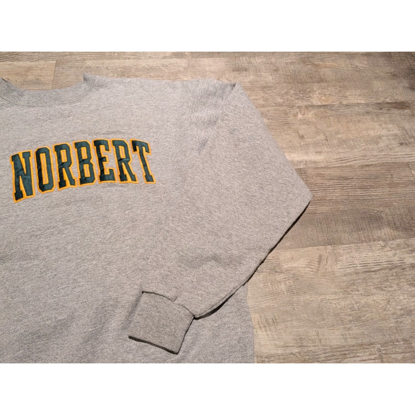 Champion VINTAGE Champion Sweatshirt Crewneck Unisex Adults Gray Large College St. Norbert Size US L / EU 52-54 / 3 - 3 Thumbnail