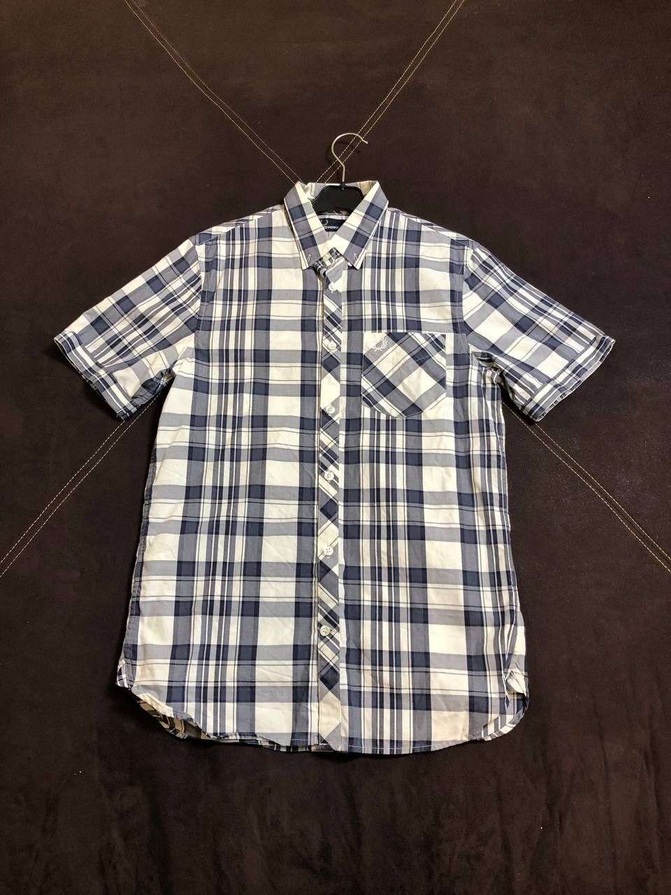 Fred Perry Fred Perry Embroidered Logo Button Up Shirt Size US S / EU 44-46 / 1 - 1 Thumbnail