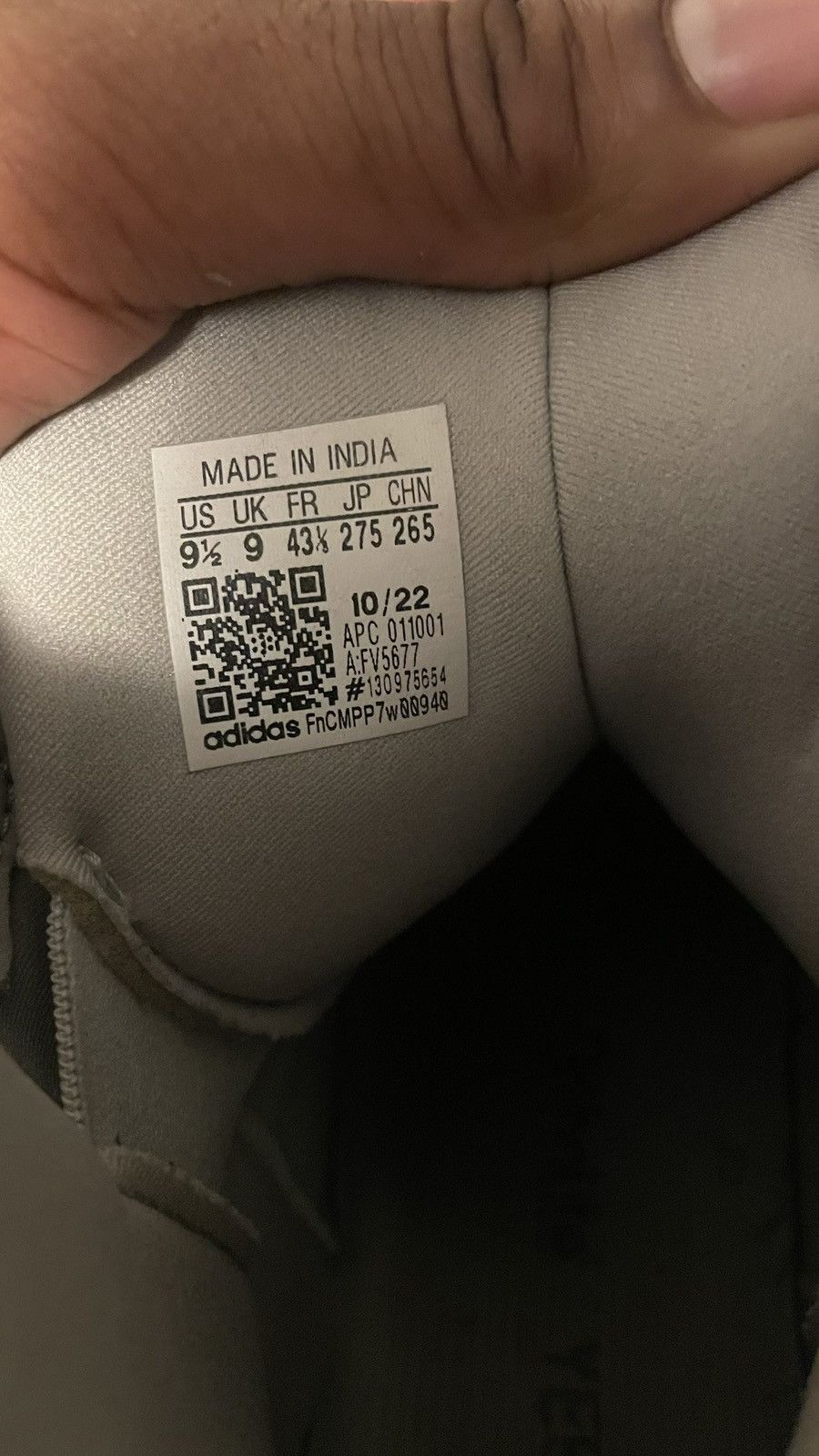 Yeezy Yeezy Boots Salt Size US 9.5 / EU 42-43 - 8 Thumbnail