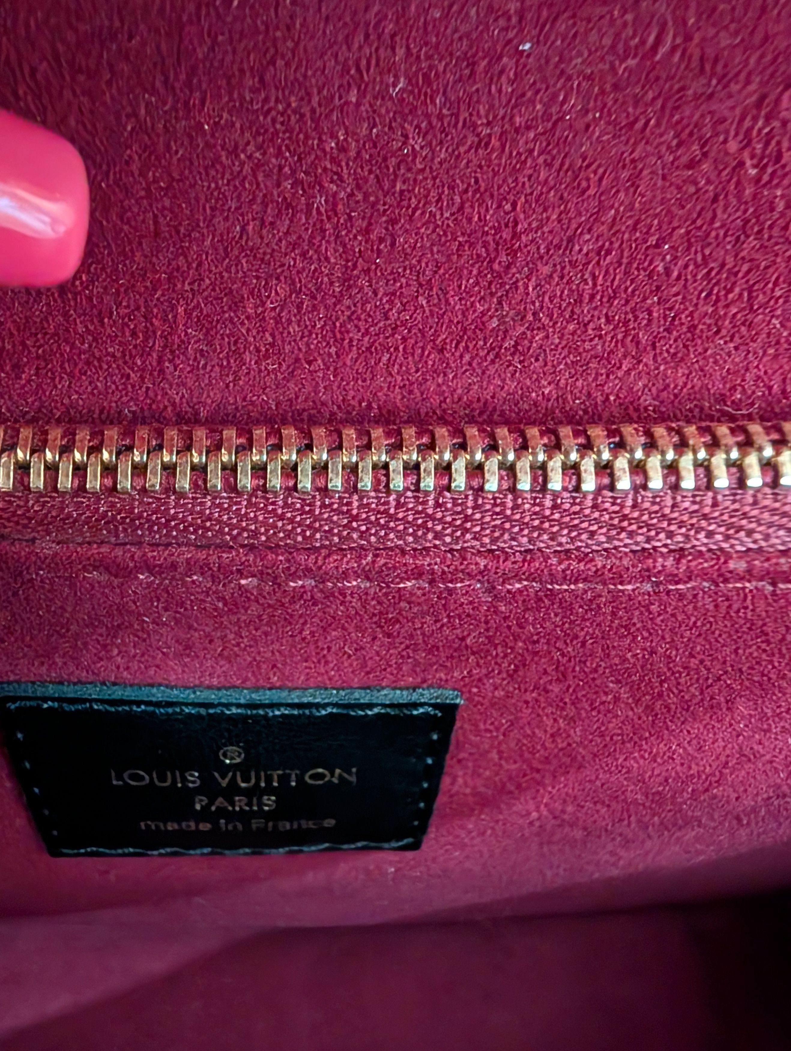 Louis Vuitton Monogram passy Size ONE SIZE - 3 Thumbnail