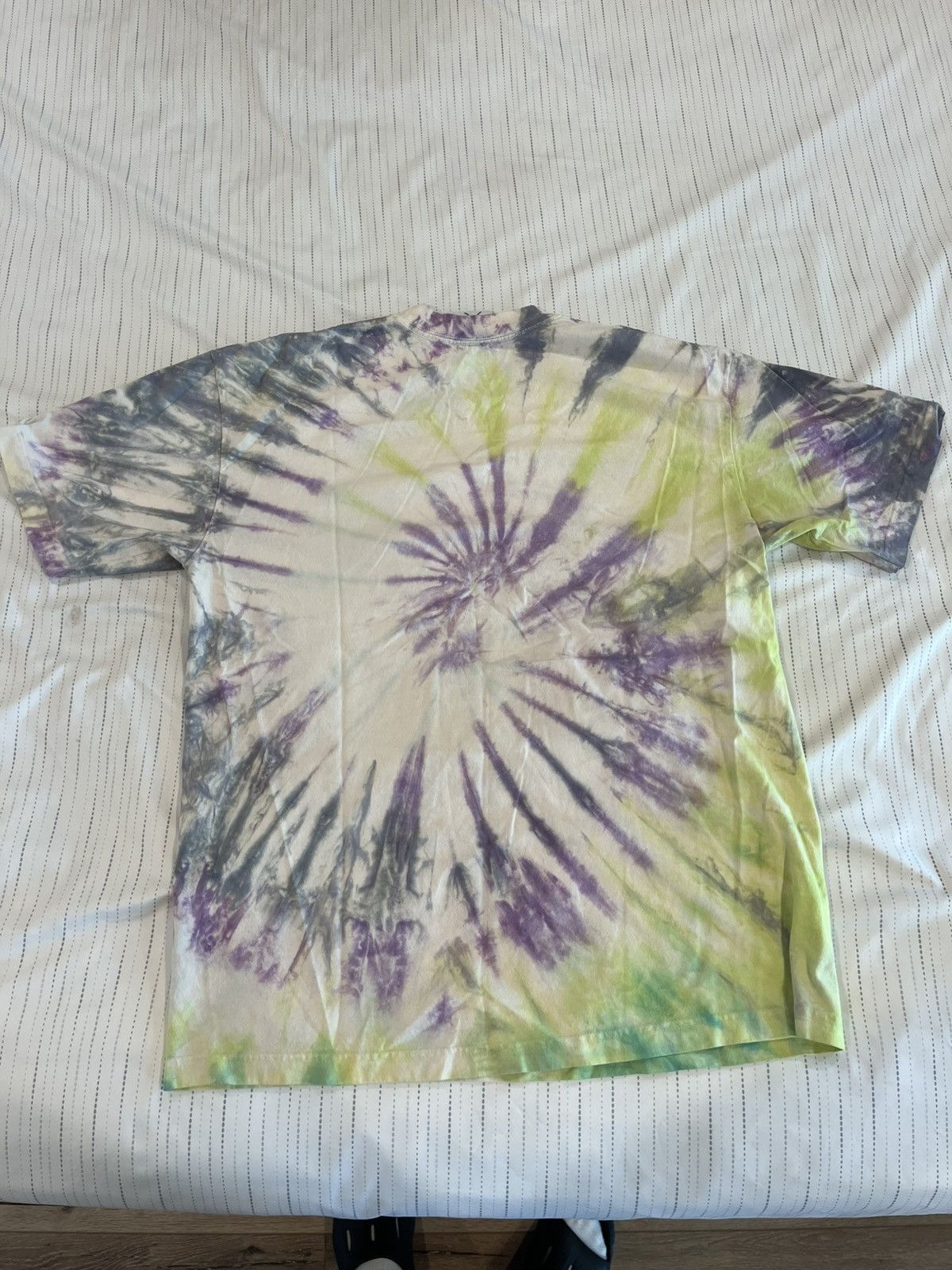 Online Ceramics Online Ceramics Find Heaven Tie Dye Tee Size US L / EU 52-54 / 3 - 4 Thumbnail