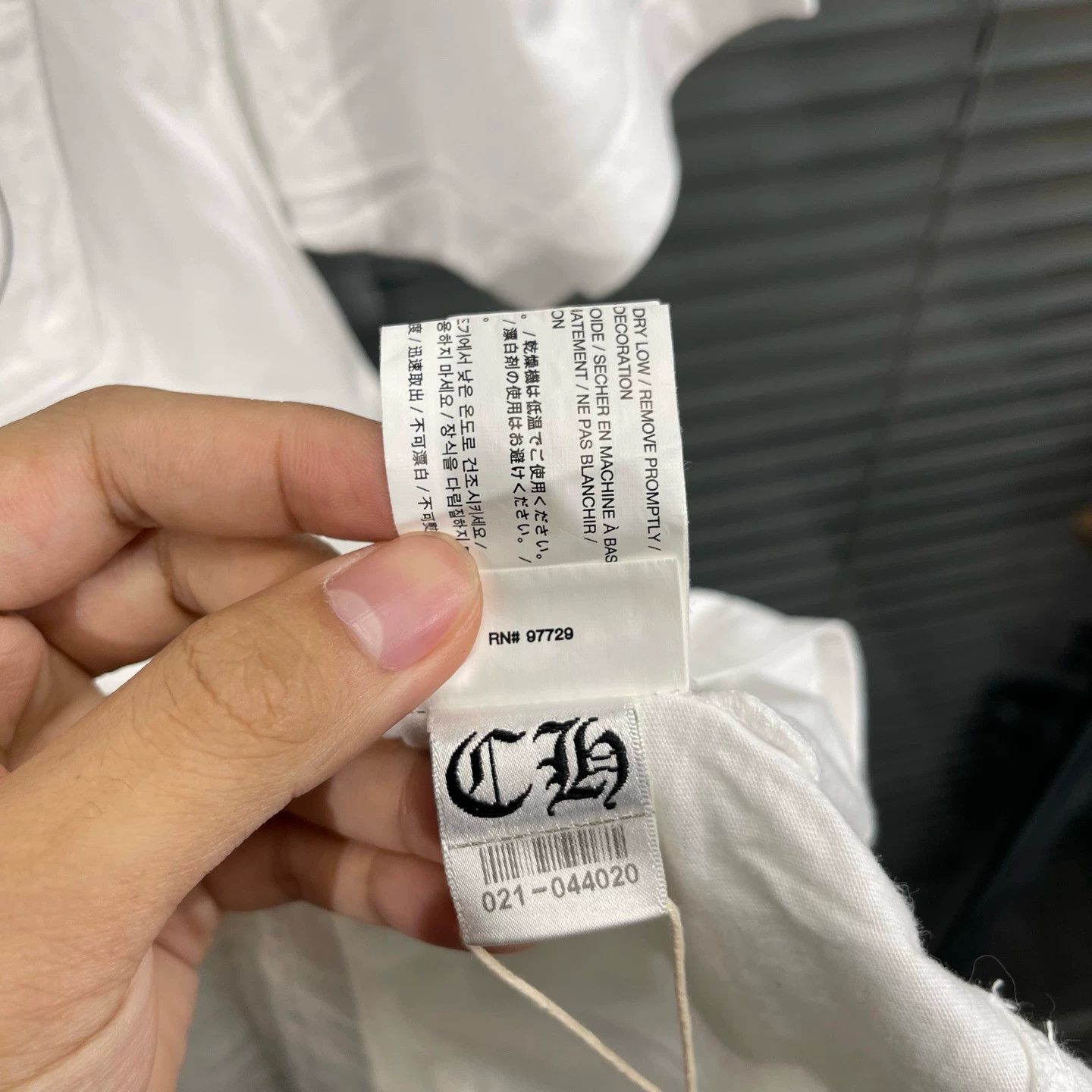 Chrome Hearts Chrome Hearts Back Cross SS Tee M Like New #11510 Size US M / EU 48-50 / 2 - 8 Thumbnail