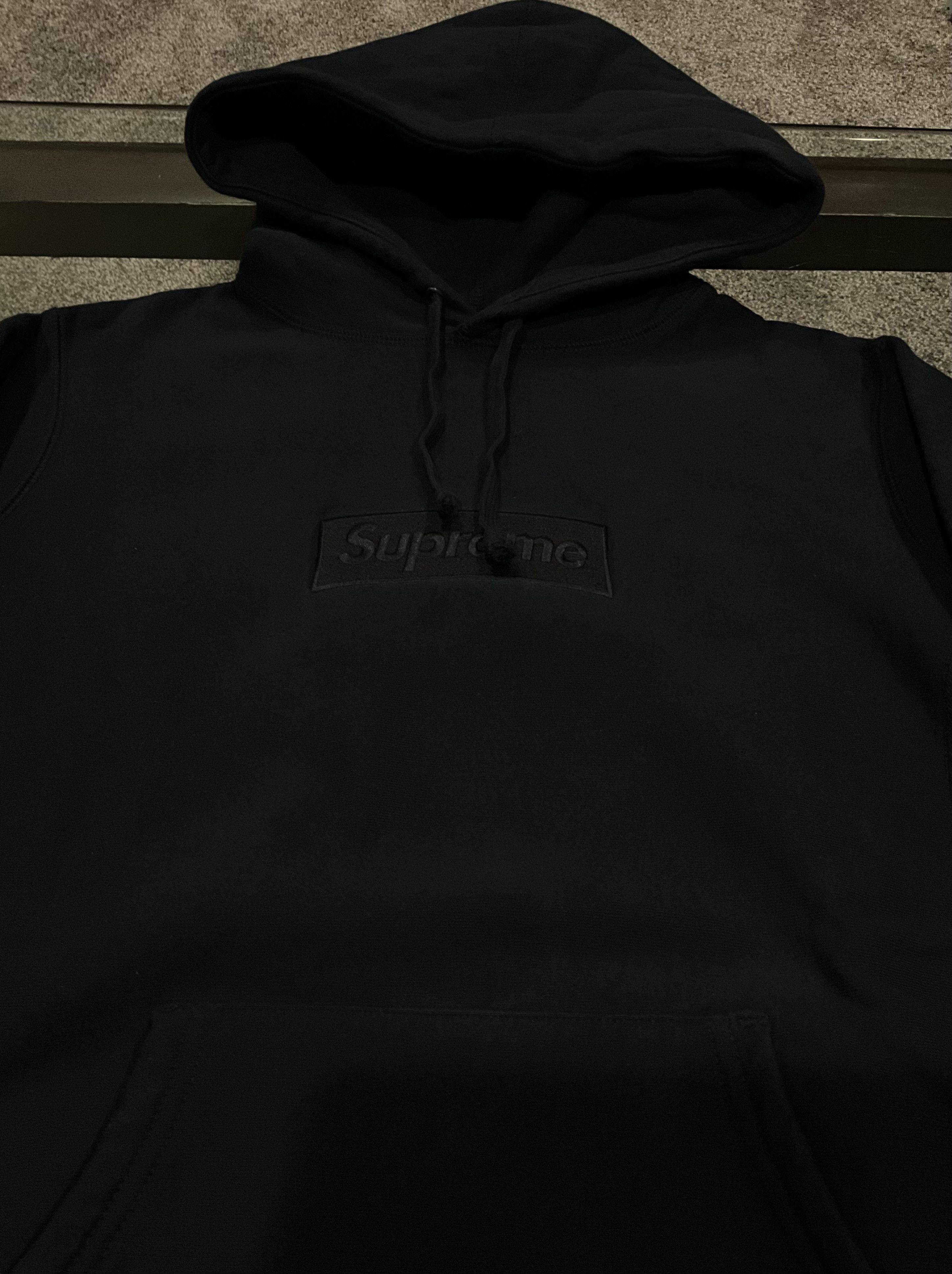 Supreme FW14 Navy Tonal Box Logo Pullover Hooded Sweatshirt Size US S / EU 44-46 / 1 - 2 Thumbnail