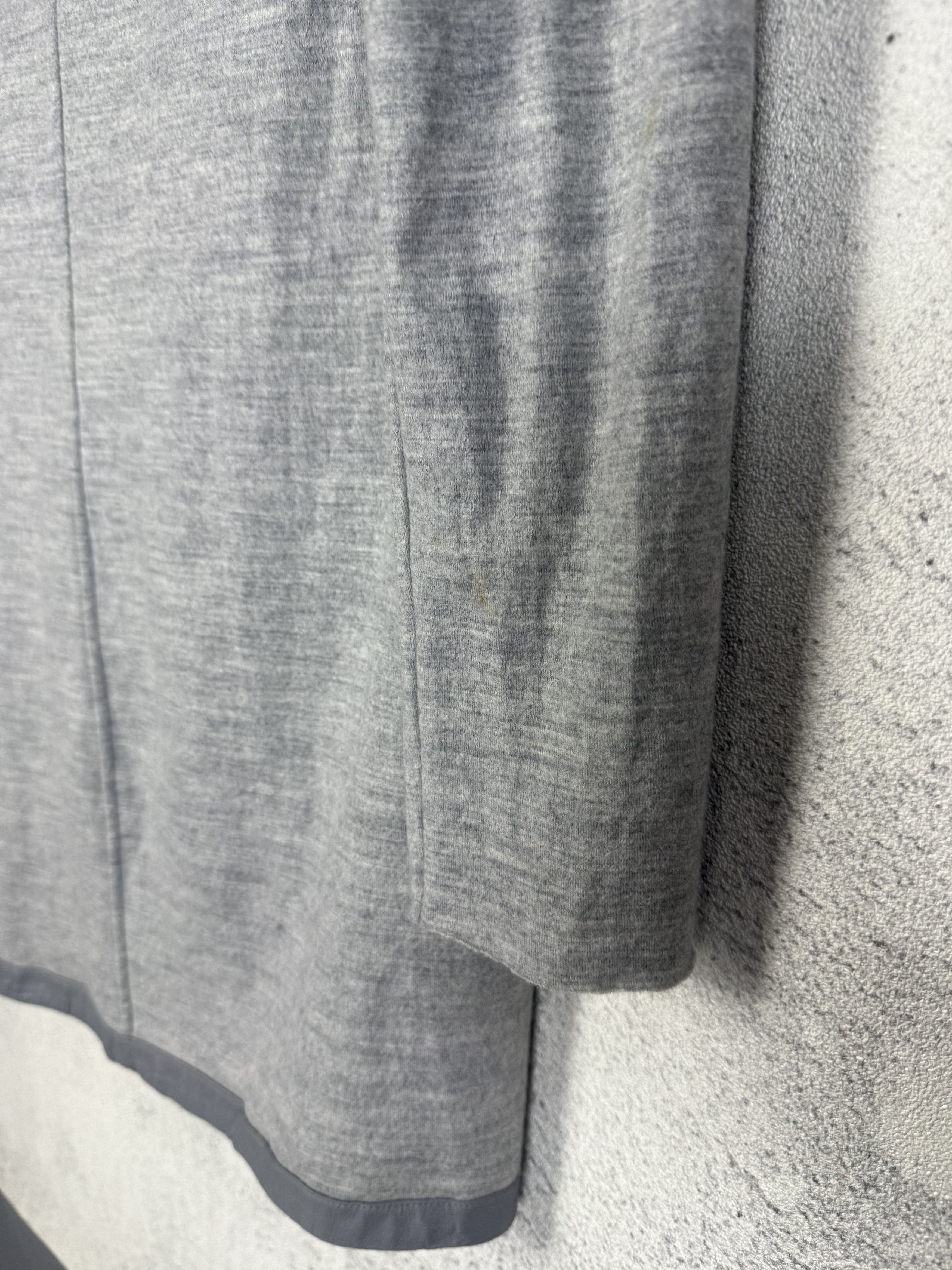 Helmut Lang Helmut Lang Asymmetric Wool Wrap Cardigan Size XS / US 0-2 / IT 36-38 - 6 Thumbnail