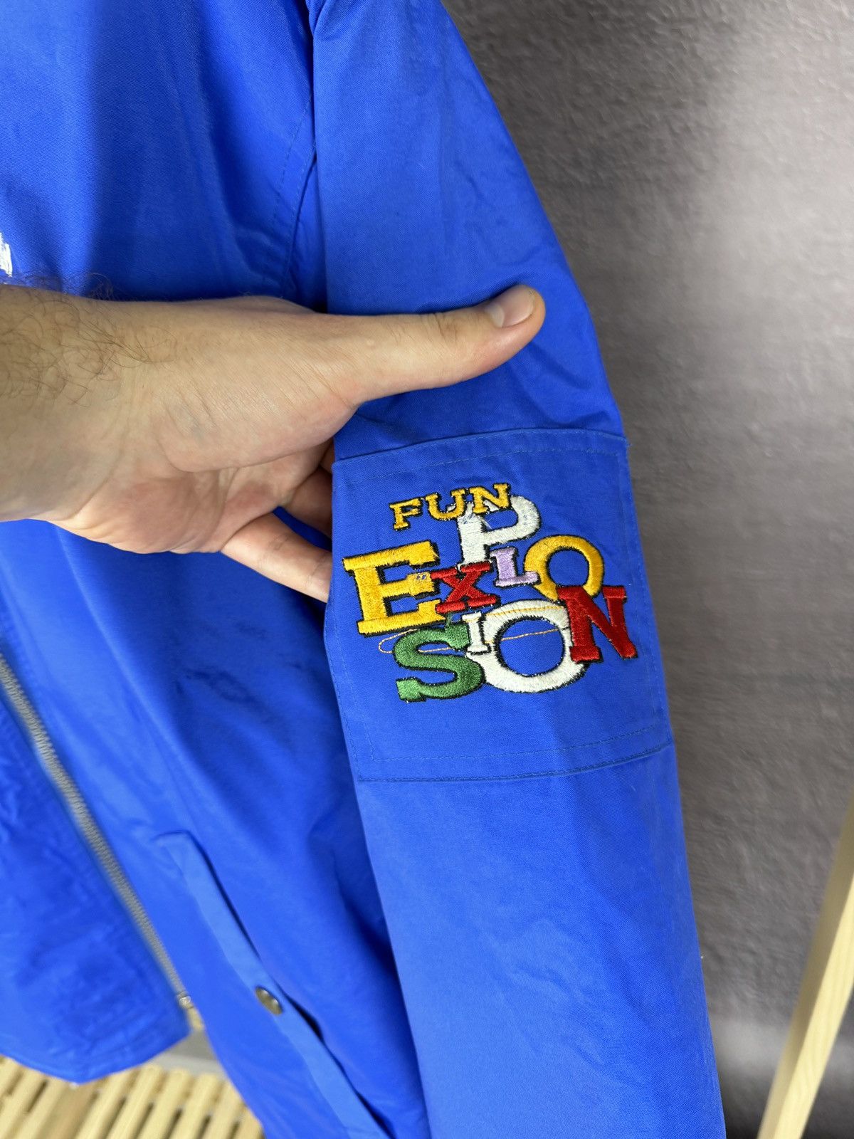 Reebok Vintage 90s Reebok 'Fun Explosion' Blue Jacket Embroidered Size US M / EU 48-50 / 2 - 11 Thumbnail