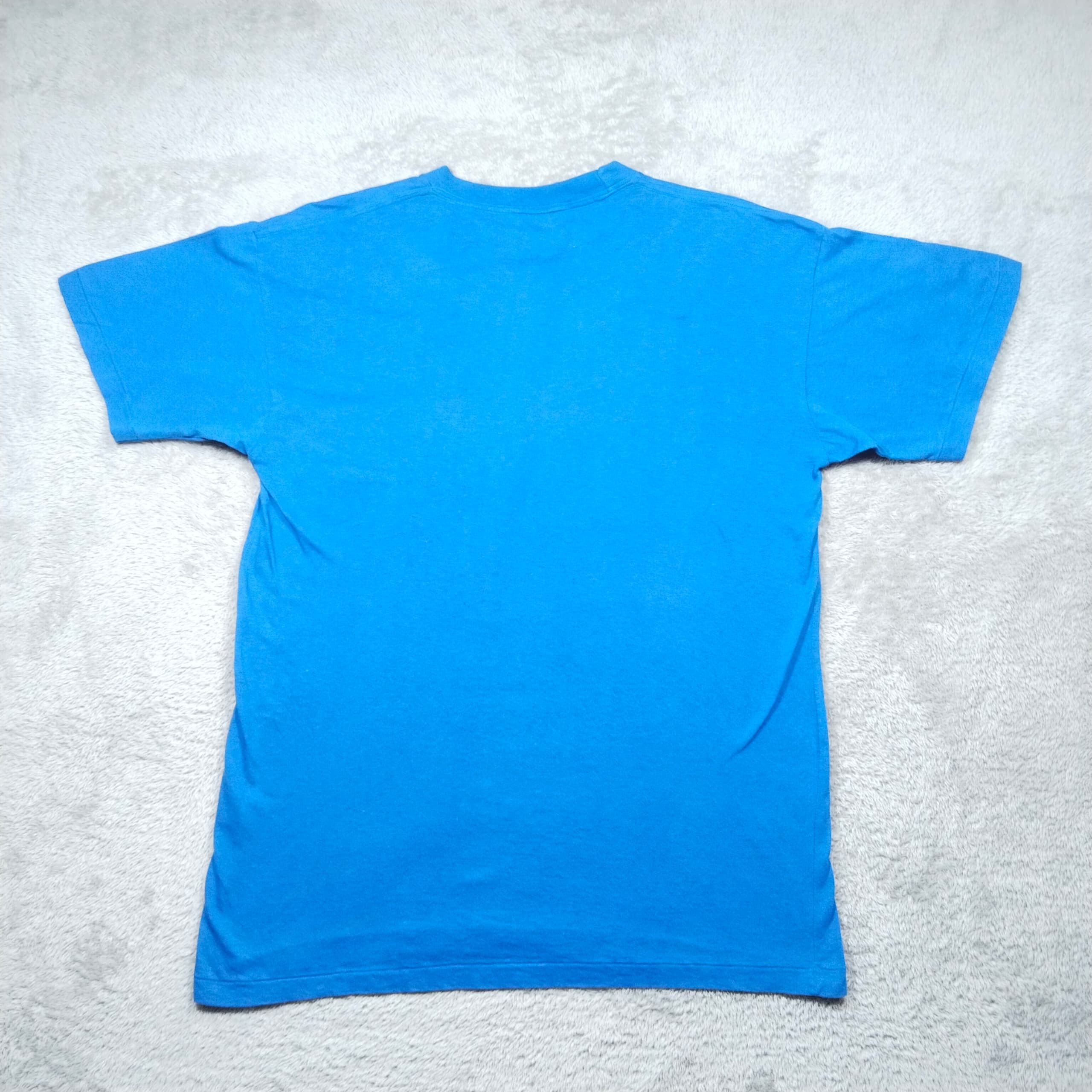 Vintage × Warner Bros VINTAGE 2001 FRIENDS WARNER BROS PROMO T SHIRT Size US M / EU 48-50 / 2 - 2 Thumbnail