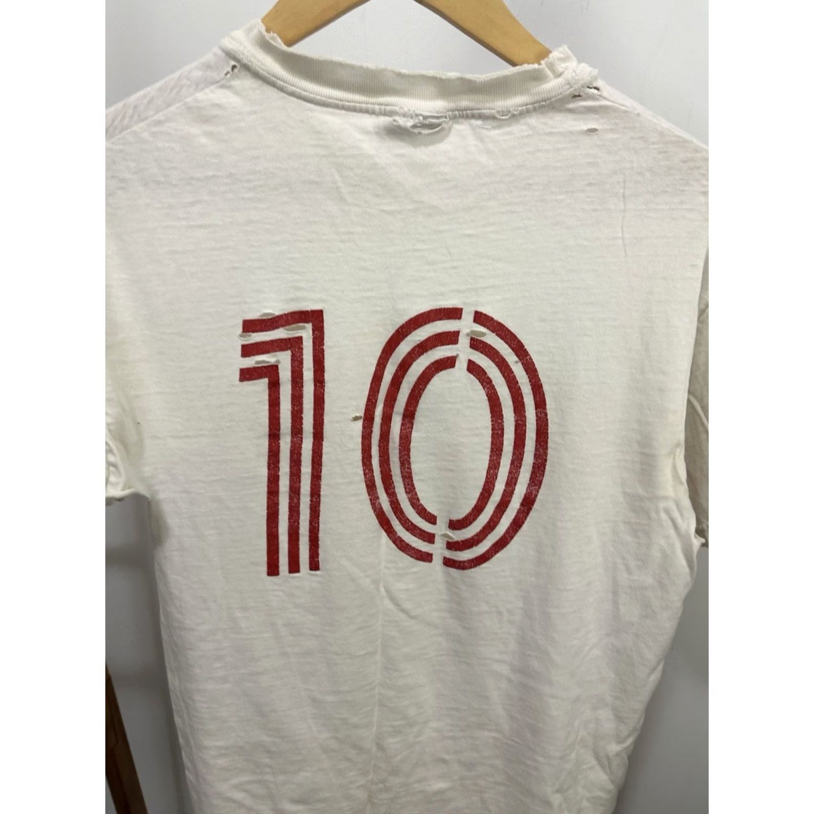 Hanes VTG Kansa City Comets KSA Indoor Soccer Thrashed Worn Distressed T-Shirt M Hanes White Men Shirt Size US M / EU 48-50 / 2 - 7 Thumbnail