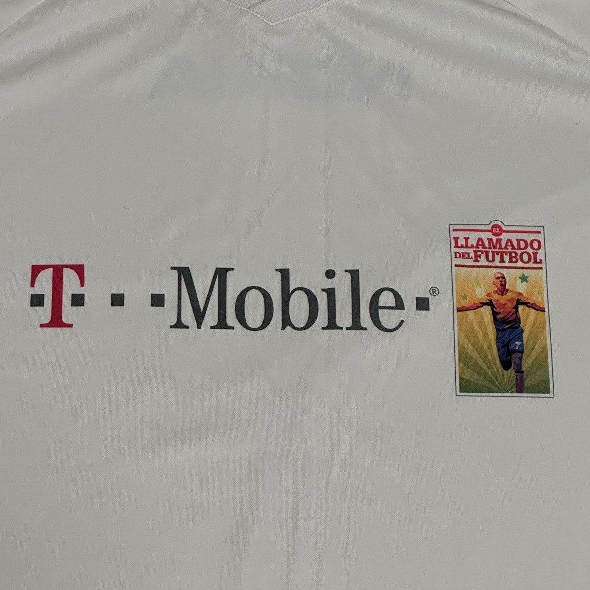 Vintage Vintage T-Mobile “LLAMADO DEL FUTBOL” Nokia Soccer Jersey Size US L / EU 52-54 / 3 - 5 Thumbnail