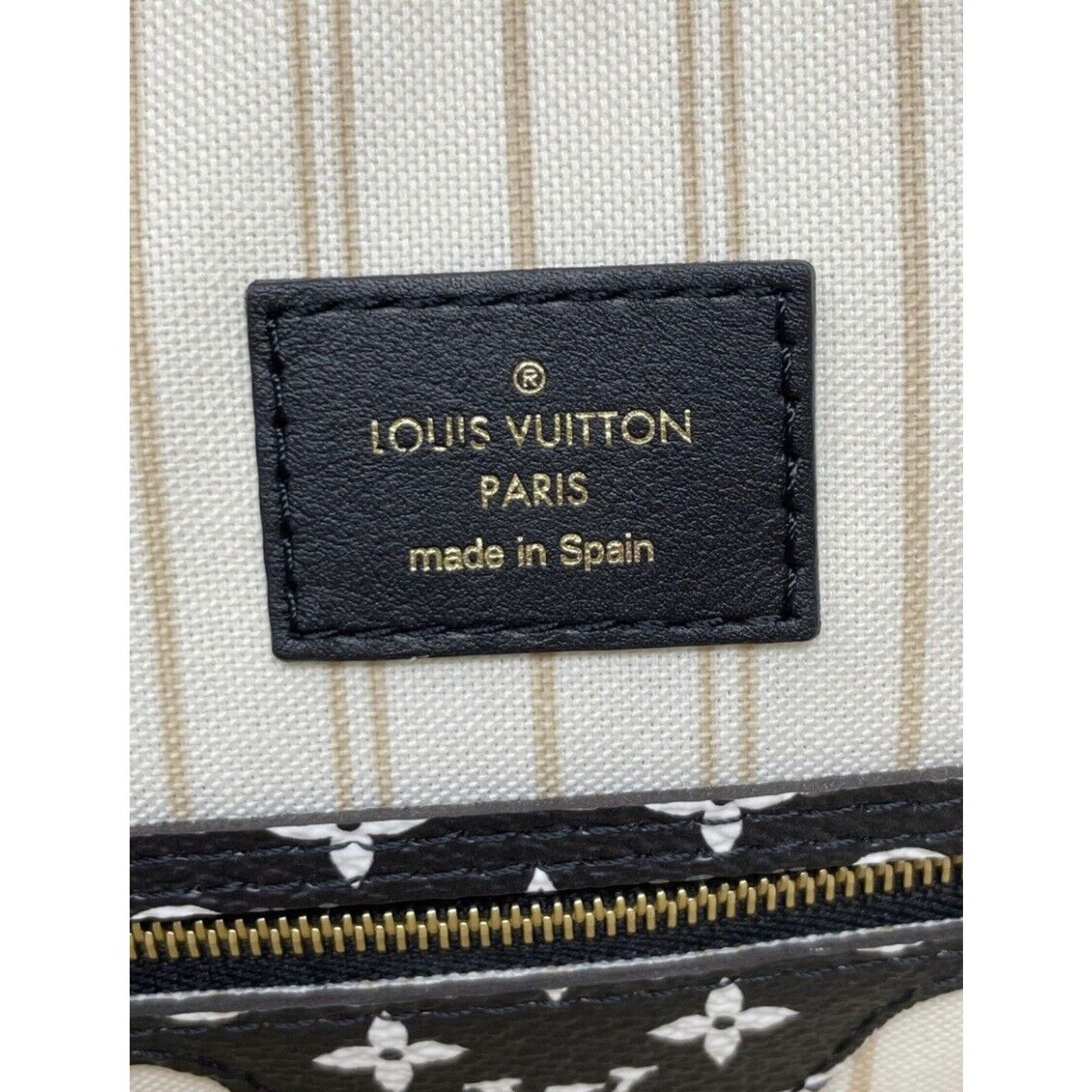 Louis Vuitton Louis Vuitton Neverfull MM Tote Jungle Monogram Giant MM Size ONE SIZE - 10 Thumbnail