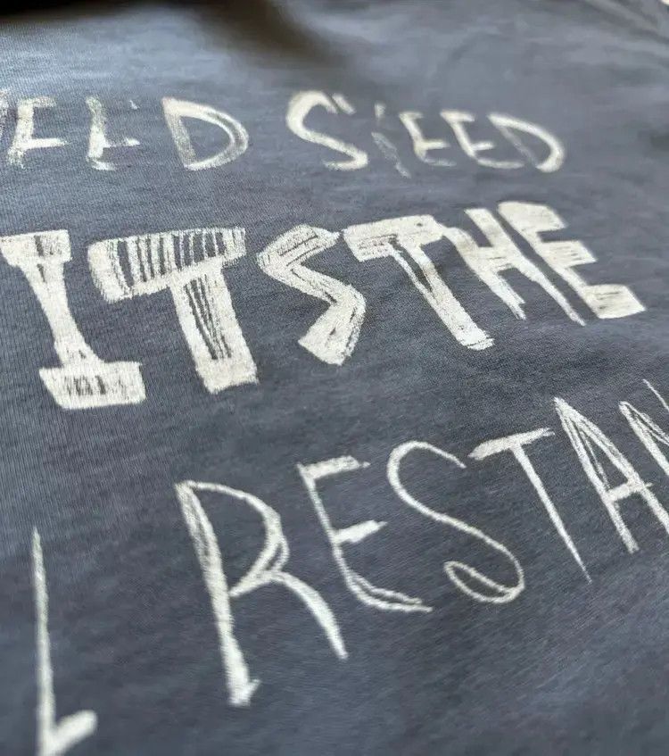 Undercover Sz 4 Undercover Distressed Slogan Tee Size US XL / EU 56 / 4 - 2 Thumbnail