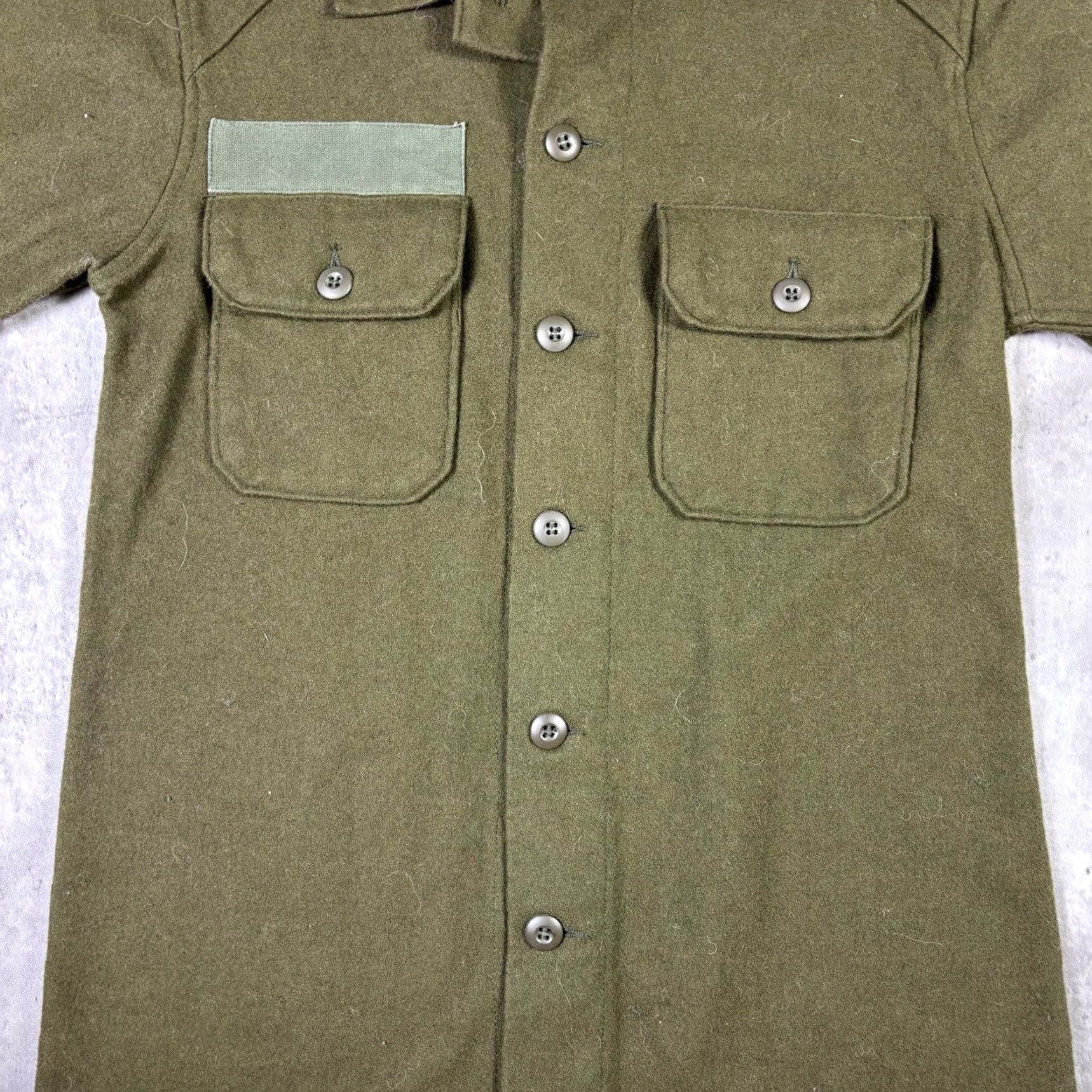 Olive VINTAGE US ARMY WOOL SHIRT Men Small Olive Drab 108 Cold Weather Button-Up Front Pockets Military Classic Size US S / EU 44-46 / 1 - 4 Thumbnail