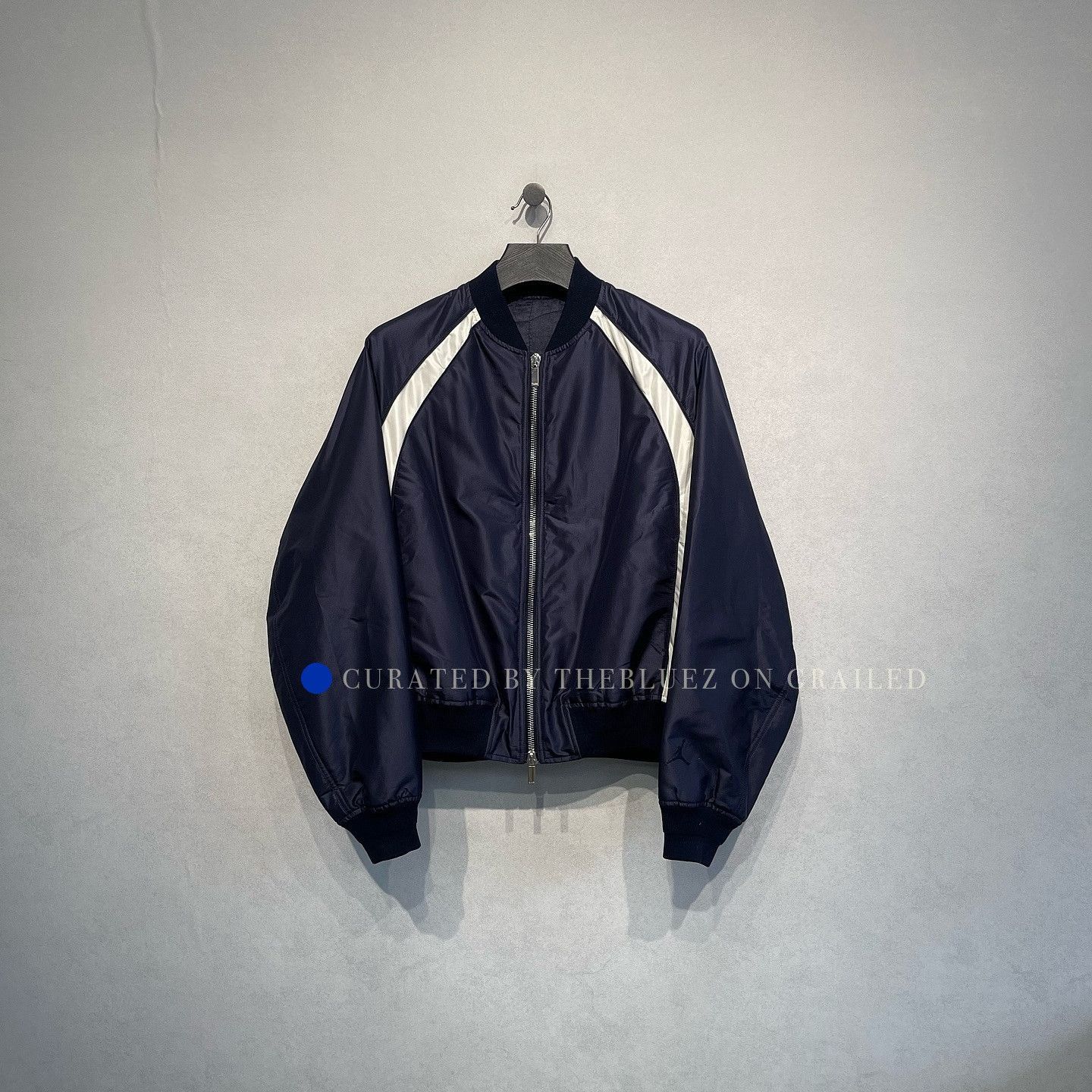 Dior Air Jordan Bomber Jacket in Blue Size US L / EU 52-54 / 3 - 1 Thumbnail