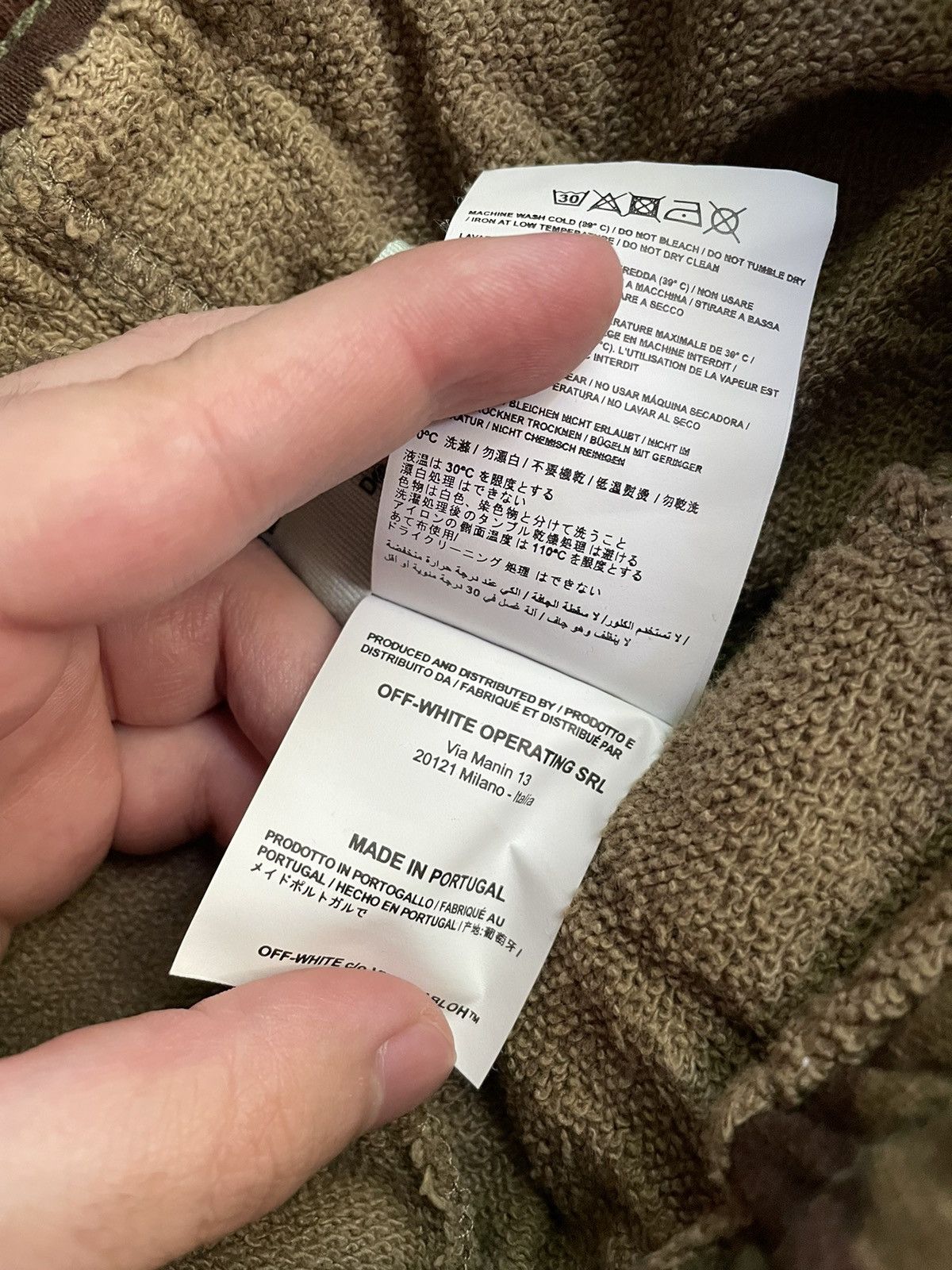Off-White Off-White Seeing Things Camo Sweatpants Size US 30 / EU 46 - 11 Thumbnail