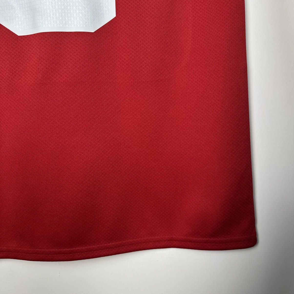Puma SERBIA 2022 2023 HOME FOOTBALL SOCCER JERSEY #18 VLAHOVIC Size US M / EU 48-50 / 2 - 21 Thumbnail
