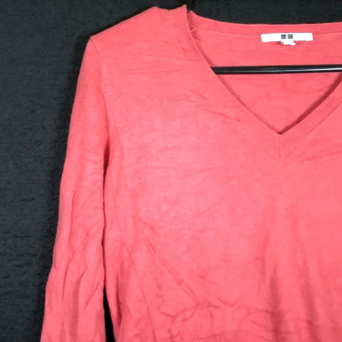Uniqlo Uniqlo Womens Sweater Blush V Neck Long Sleeve Cashmere Blend Medium Size M / US 6-8 / IT 42-44 - 4 Thumbnail