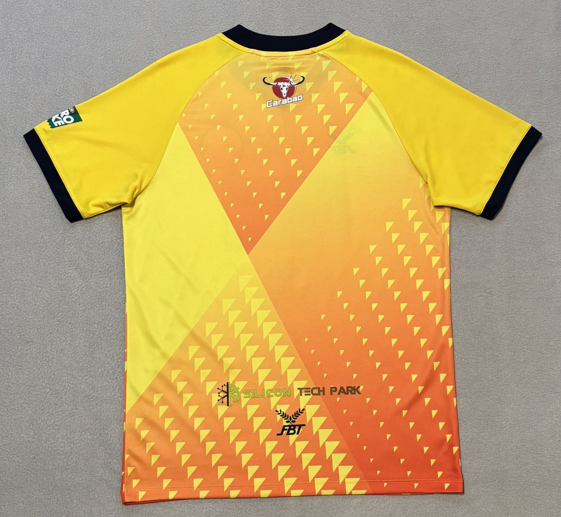 Other Samut Prakan City 2022/2023 FBT Football Jersey Size XL Size US L / EU 52-54 / 3 - 10 Thumbnail