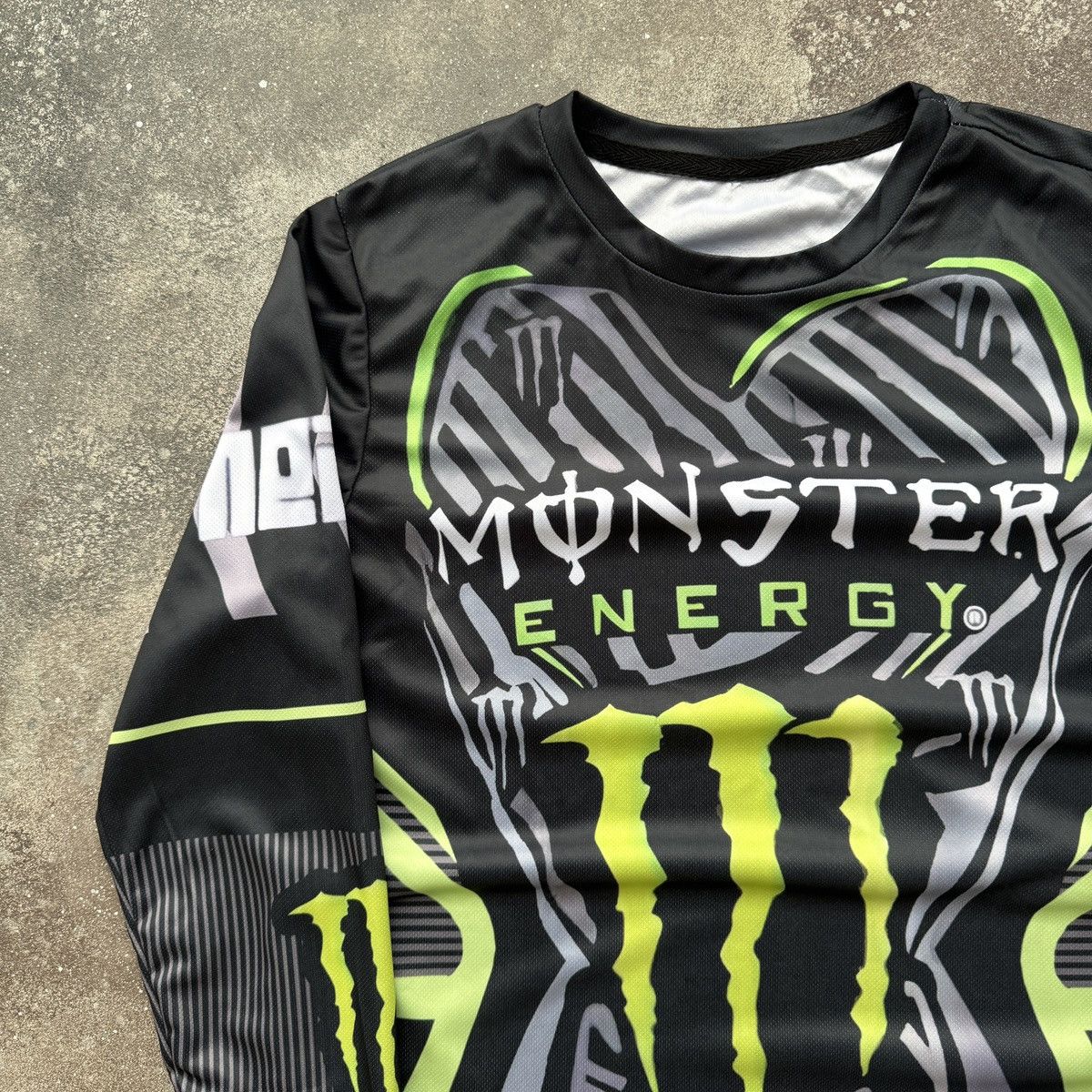 Japanese Brand Monster Energy Y2K Hype Moto Racing Long Sleeve Jersey Size US S / EU 44-46 / 1 - 2 Thumbnail