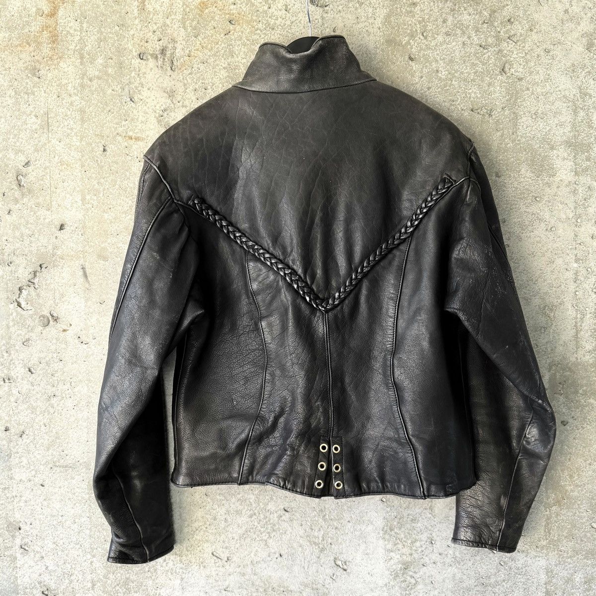 Vintage Vintage Thrashed Braided Leather Western Biker Jacket Size US S / EU 44-46 / 1 - 2 Thumbnail