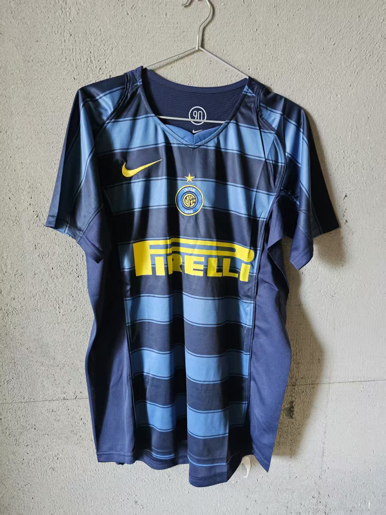 Other 2004 2005 Inter Milan Jersey Size US L / EU 52-54 / 3 - 1 Thumbnail