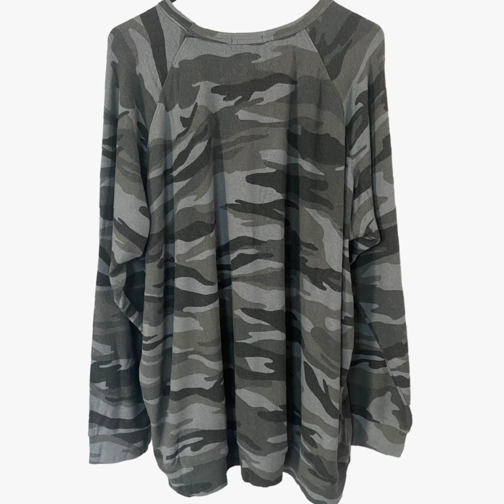 Buffalo David Bitton Buffalo David Bitton Camo Sweatshirt Gray Women's Plus Size 2X Pullover Scoop-Neck Casual All Seasons Lightweight Size XXL / US 16-18 / IT 52-54 - 3 Thumbnail