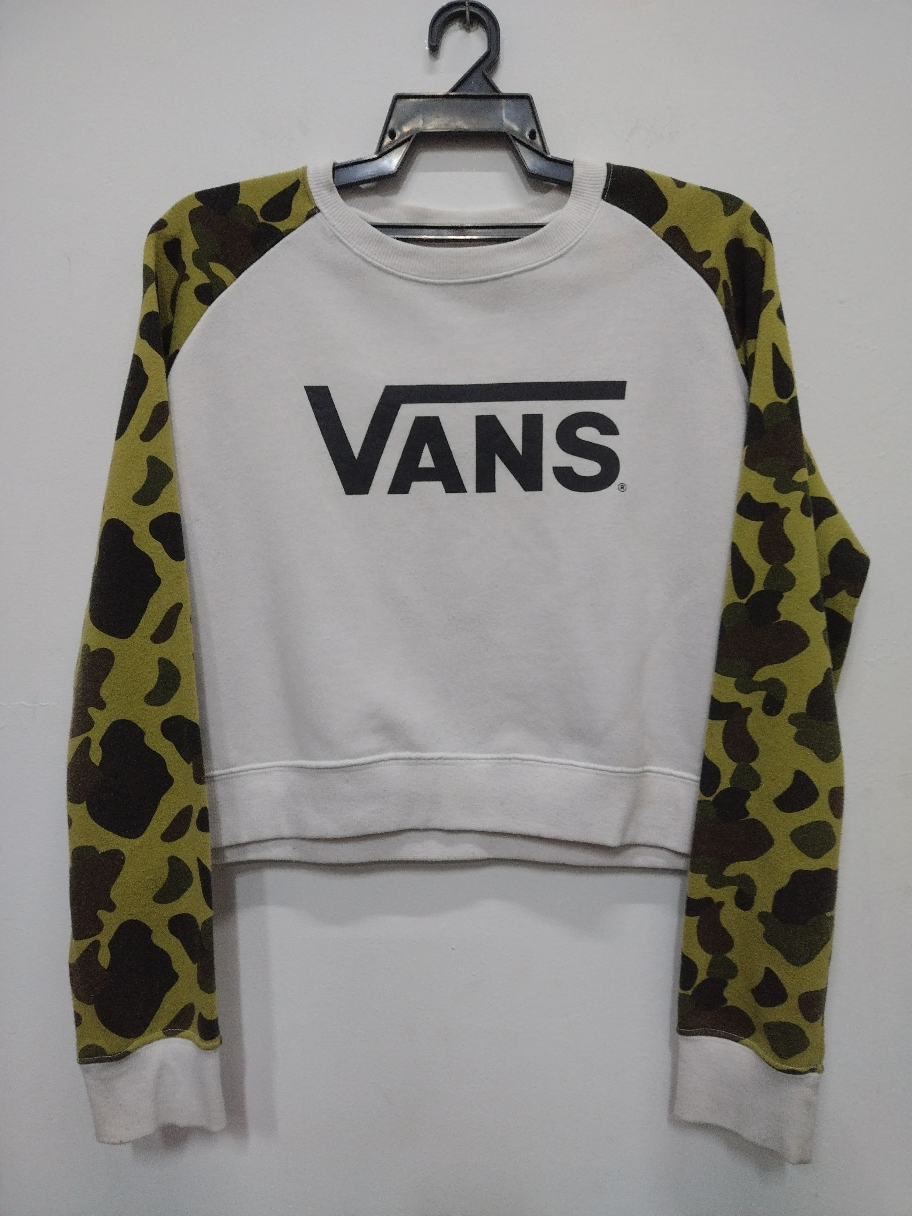 Vans Camouflage oversized vans Long Sleeve crop top Sweatshirt Size M / US 6-8 / IT 42-44 - 1 Thumbnail