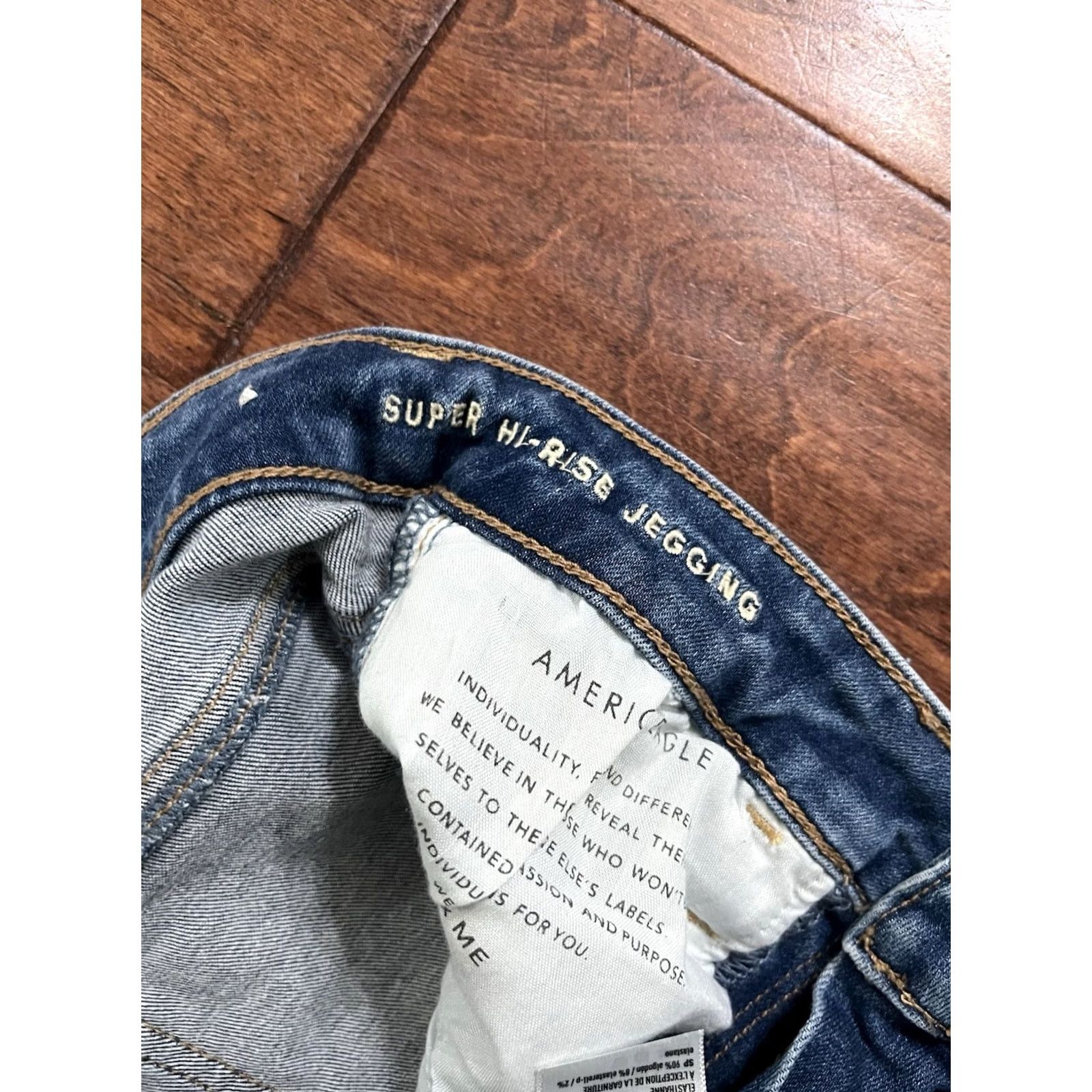 American Eagle Outfitters American Eagle Outfitters Jeans Womens Size 2 Regular High Rise Stretch Jegging Blue 27in Inseam Size 42" / US 20 - 5 Thumbnail