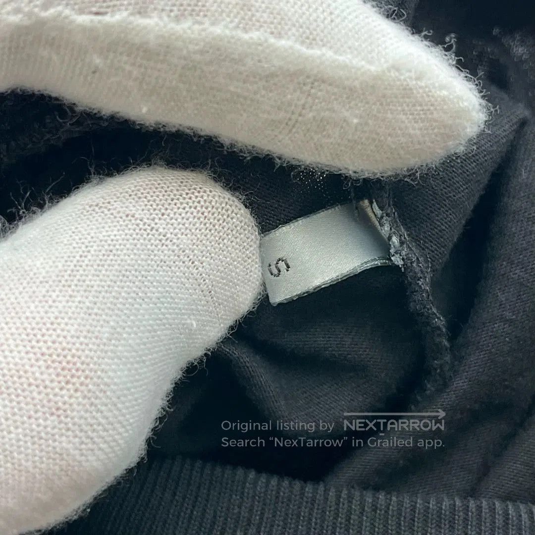Dior dior x kaws black t-shirt size s. Size US S / EU 44-46 / 1 - 3 Thumbnail