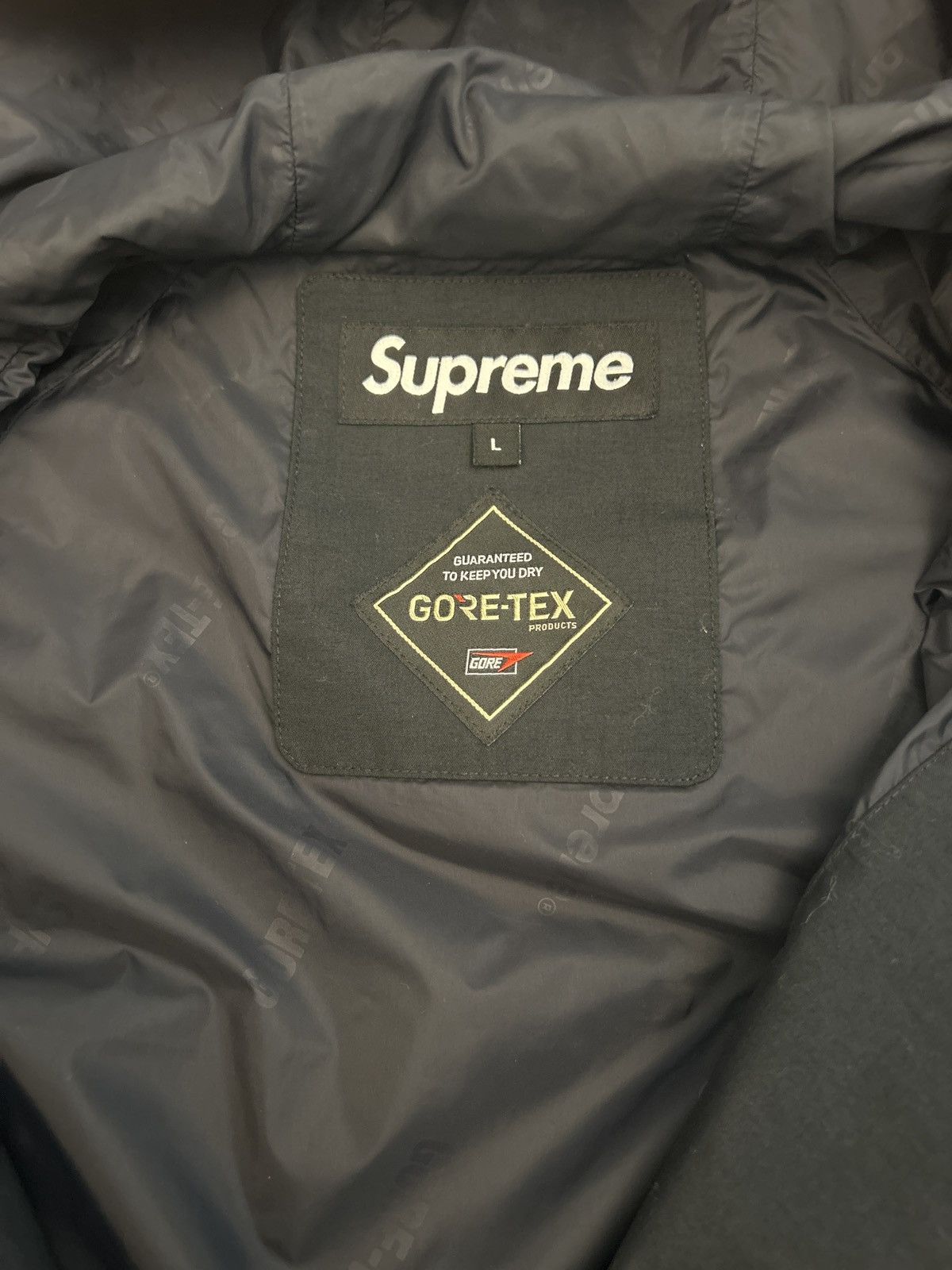 Supreme Supreme gore tex jacket Size US L / EU 52-54 / 3 - 4 Thumbnail