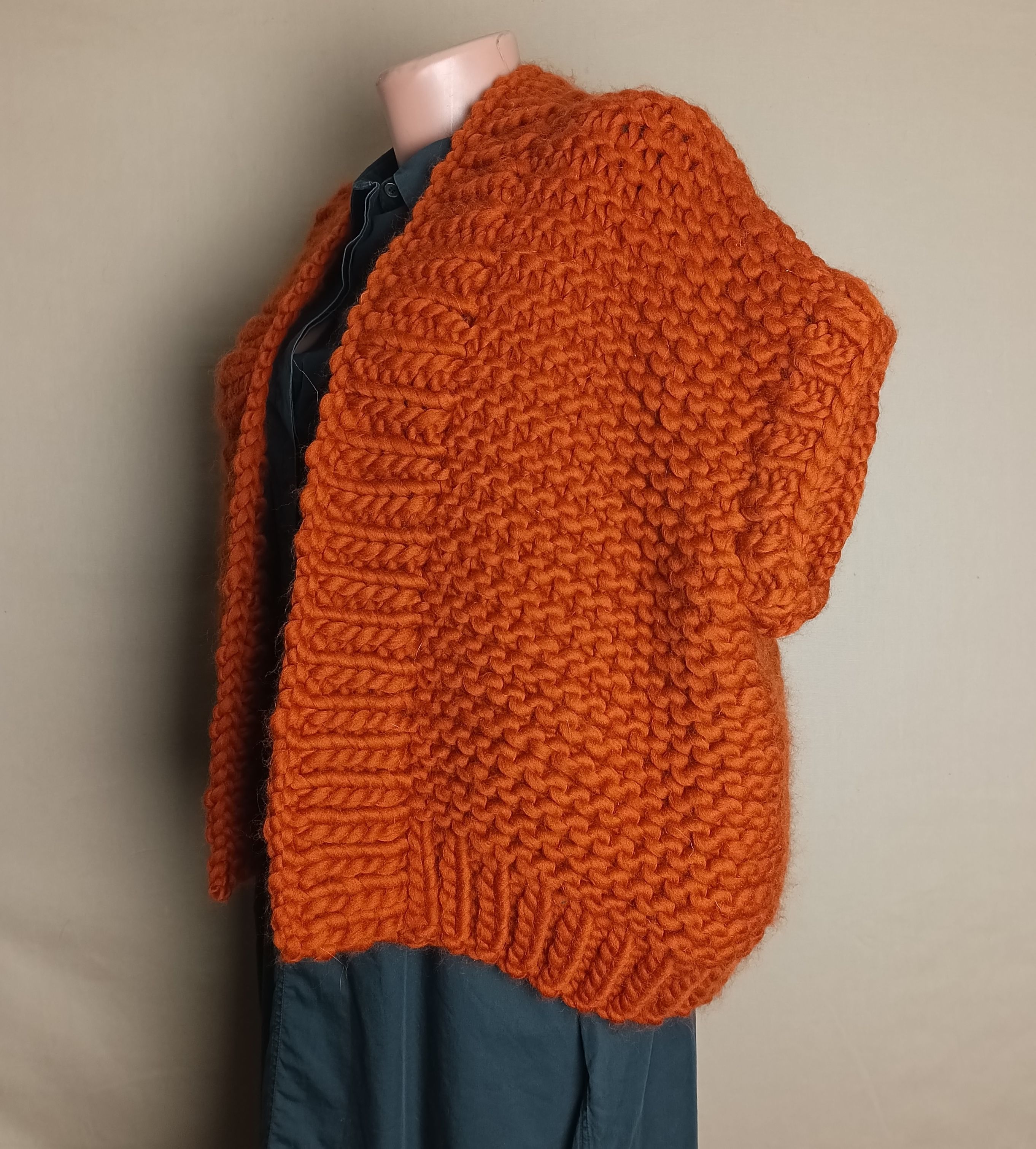 Handmade Club Knit Switzerland Handmade Wool Vest Size M / US 6-8 / IT 42-44 - 3 Thumbnail