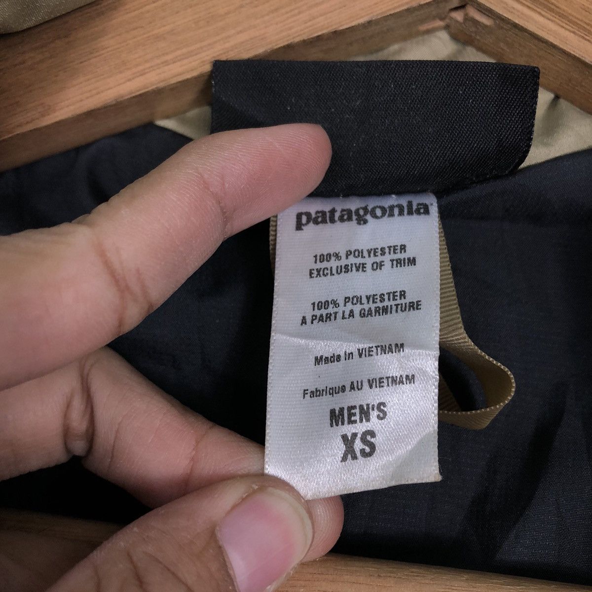 Japanese Brand 🔥Hiking Outside Survival Zipper Jacket Patagonia Size US XS / EU 42 / 0 - 20 Thumbnail